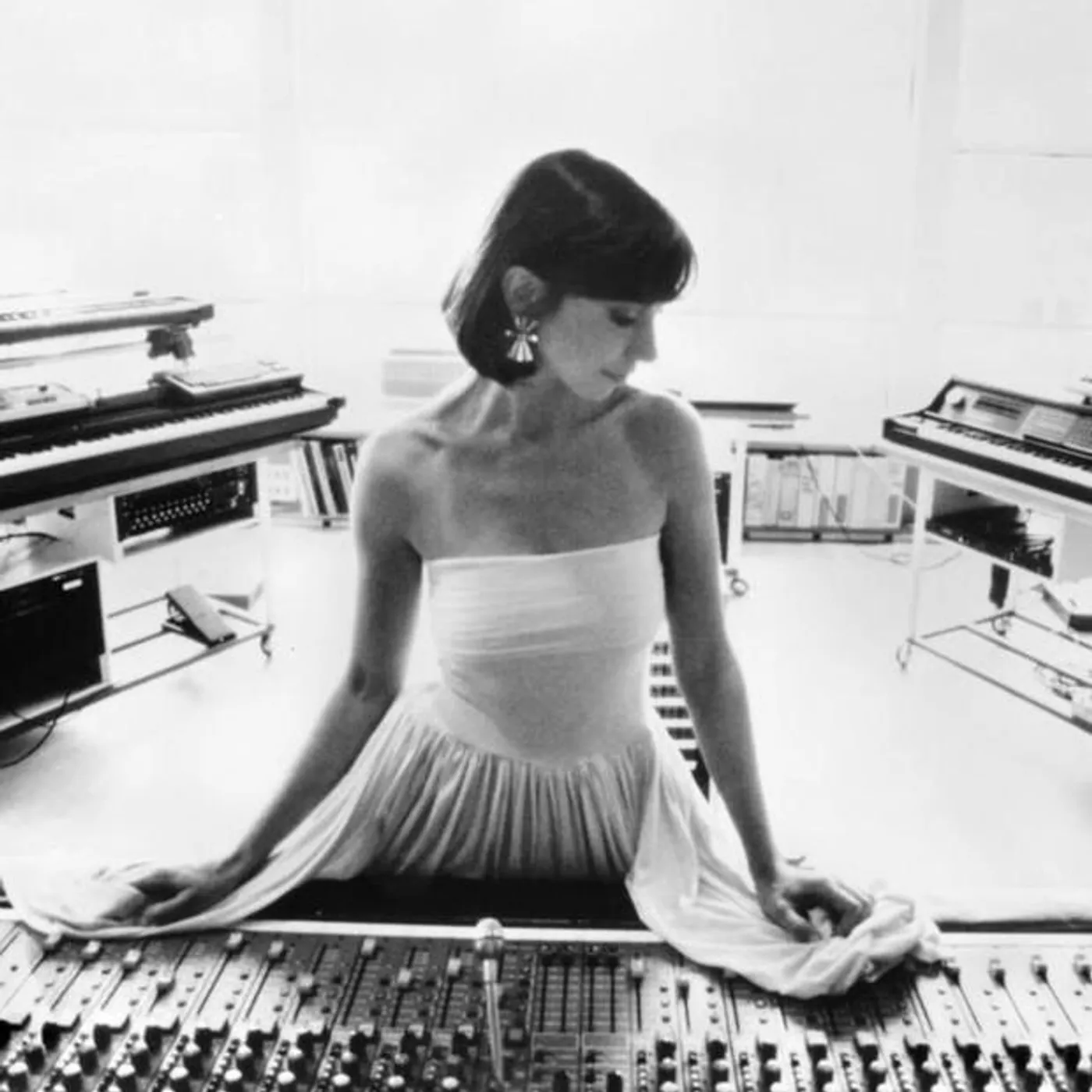 Suzanne Ciani / Kaitlyn Aurelia Smith Brand Page