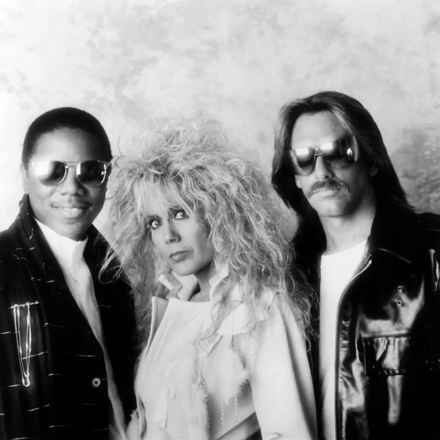 Suzi Carr Brand Page