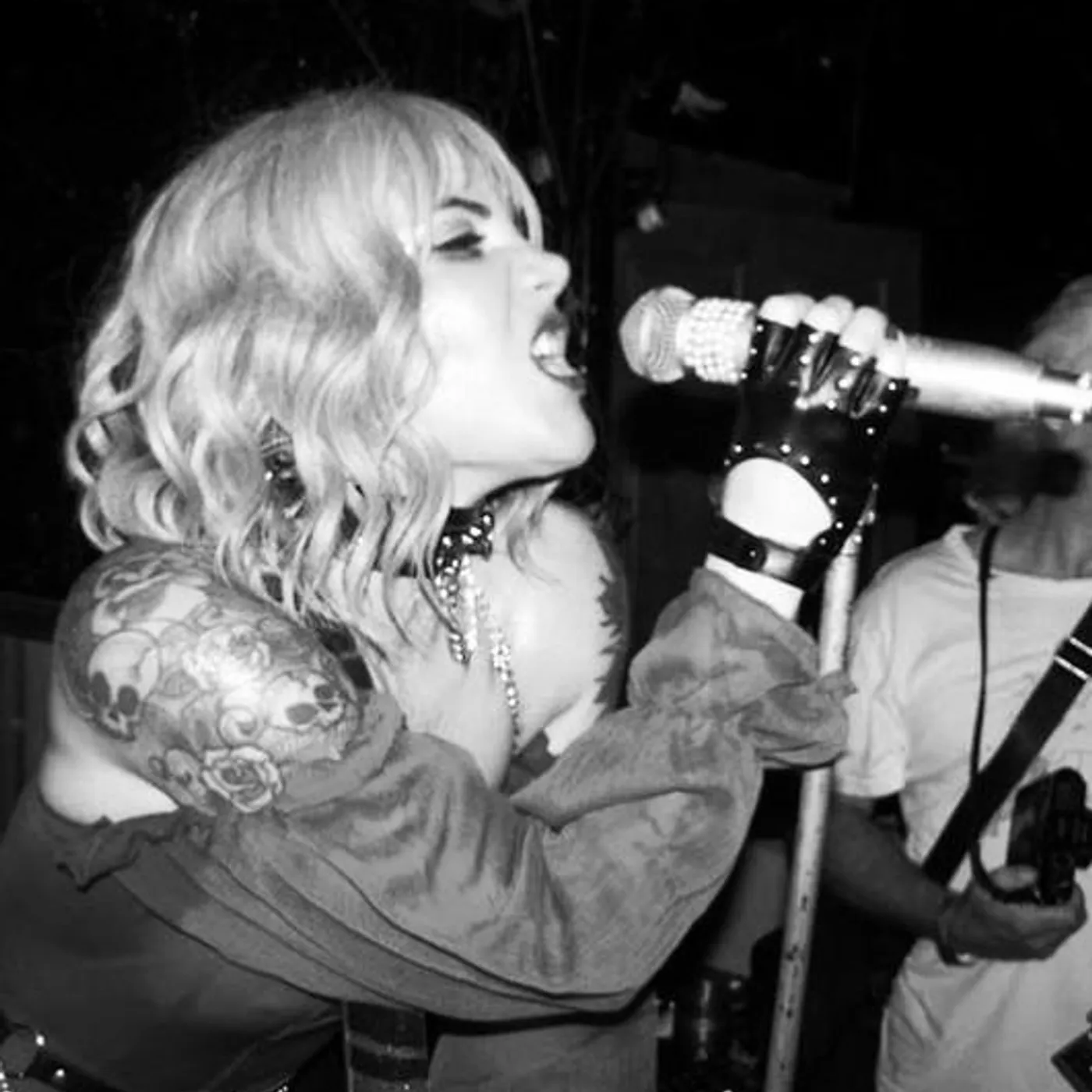 Suzi Moon Brand Page