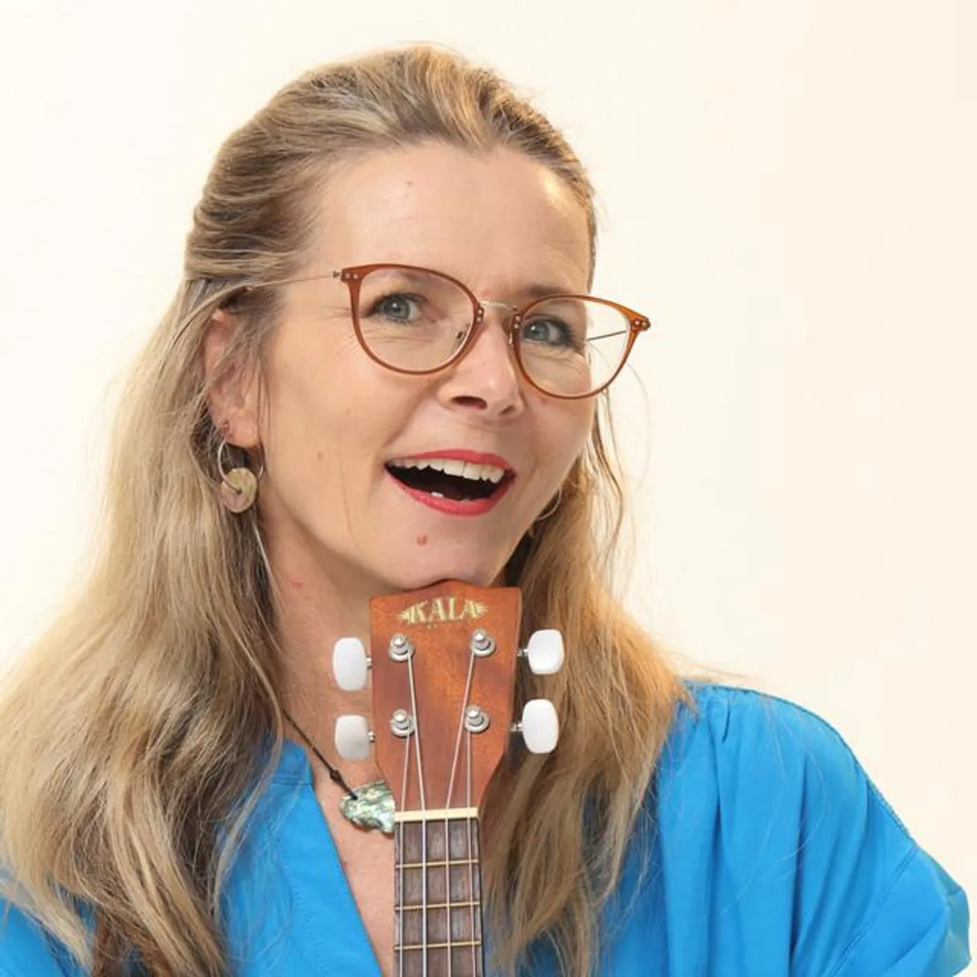 Suzy Cato Brand Page