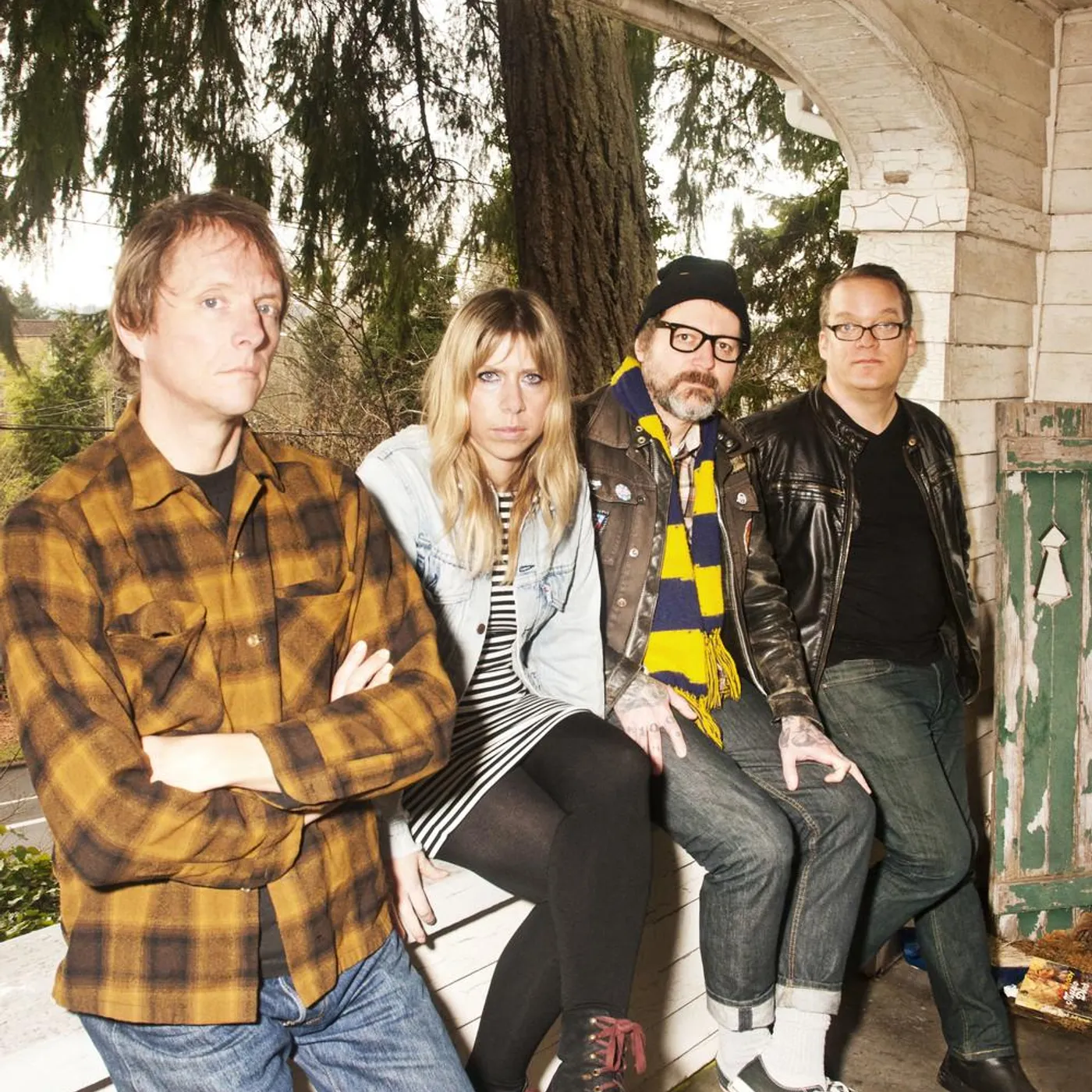 Survival Knife Brand Page