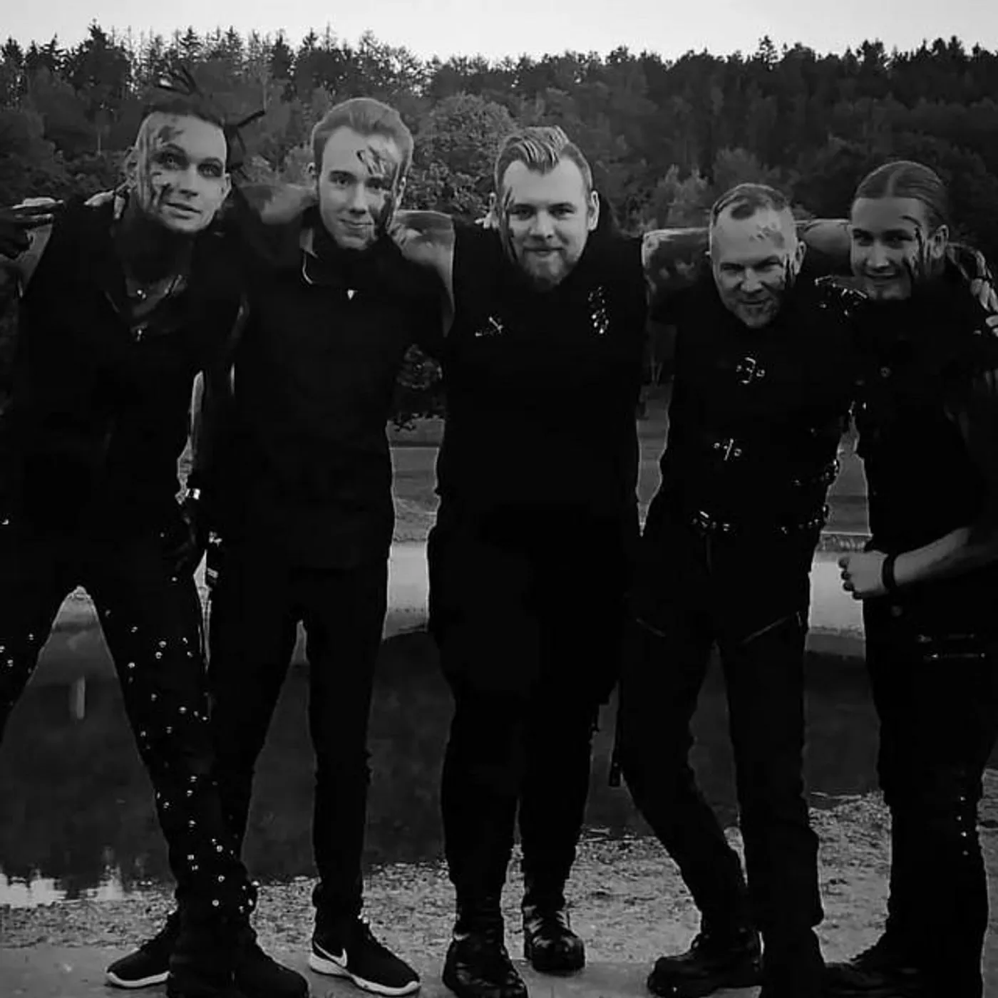 System Noire Brand Page