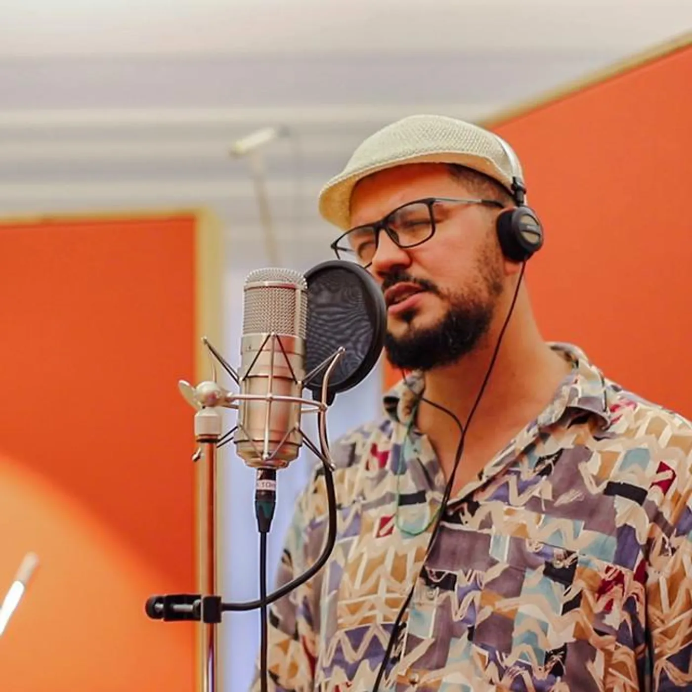 Paulo Almeida Brand Page