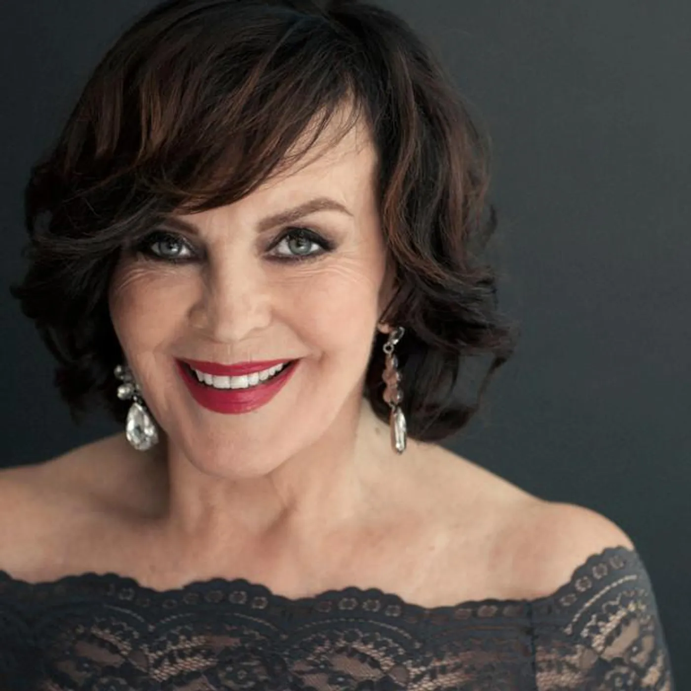 Paula Koivuniemi Brand Page