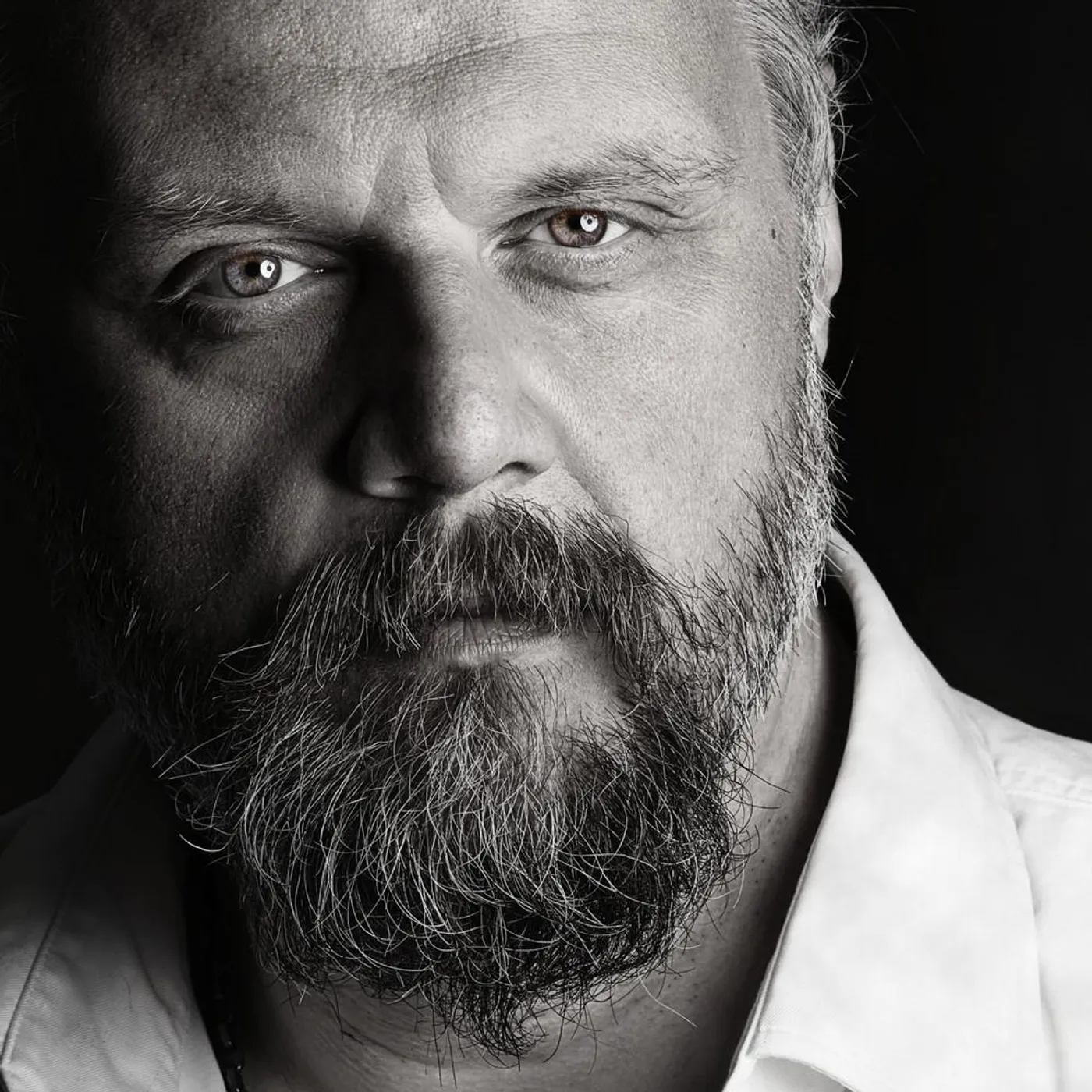 Peter Hallström Brand Page