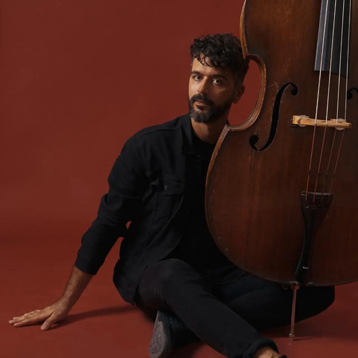 Petros Klampanis Brand Page