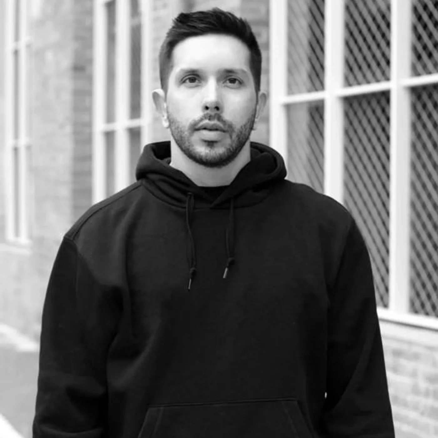 Pedro Capelossi Brand Page