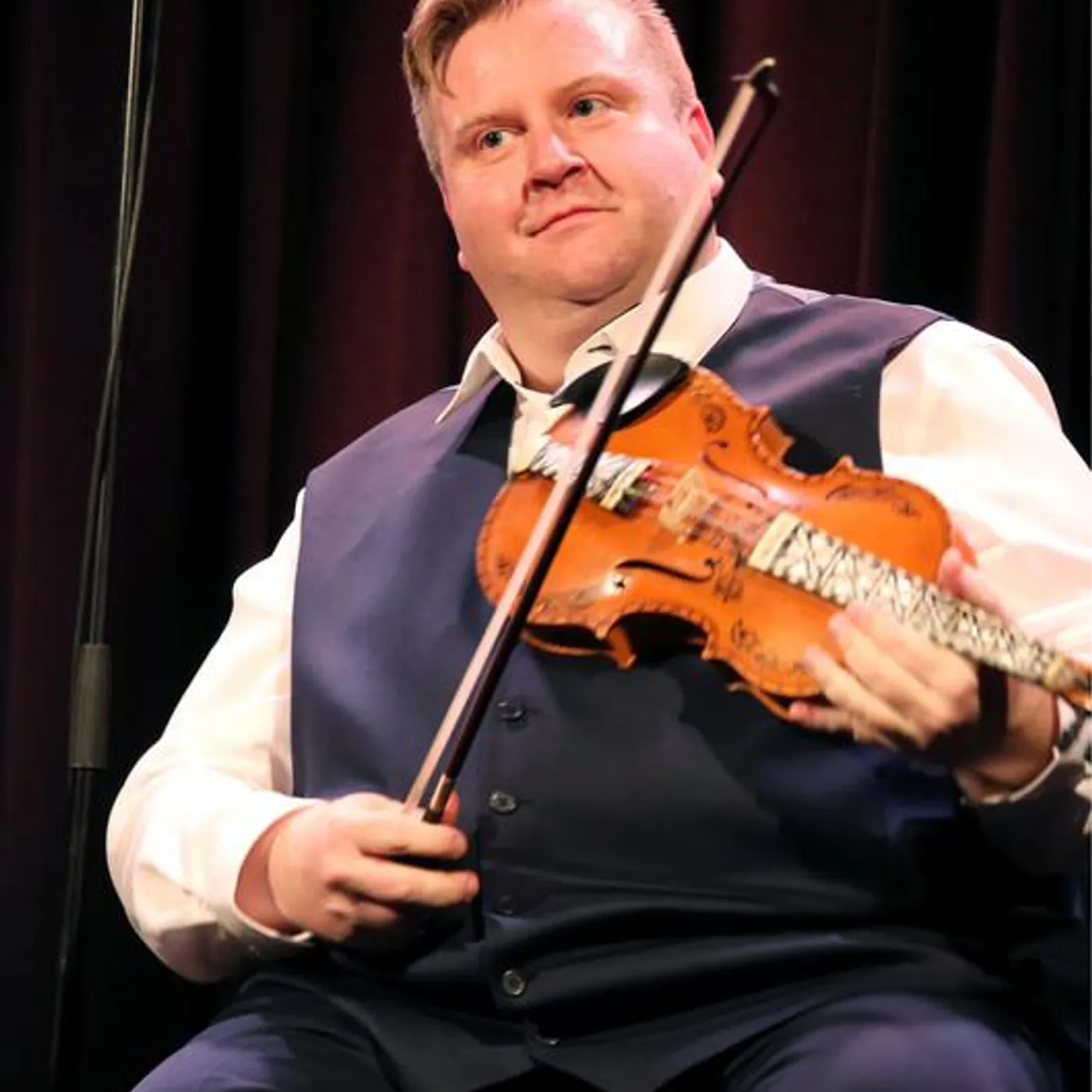 Per Anders Buen Garnås Brand Page