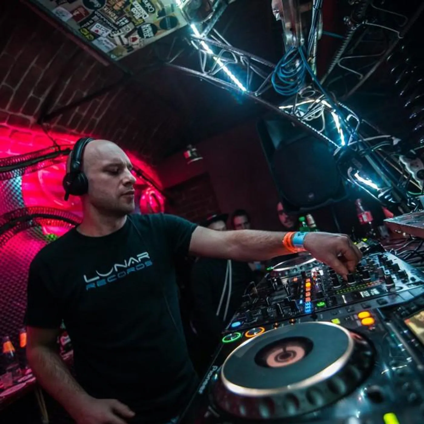 Phil Tangent Brand Page