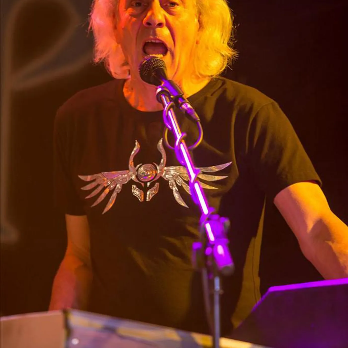 Phil Lanzon Brand Page