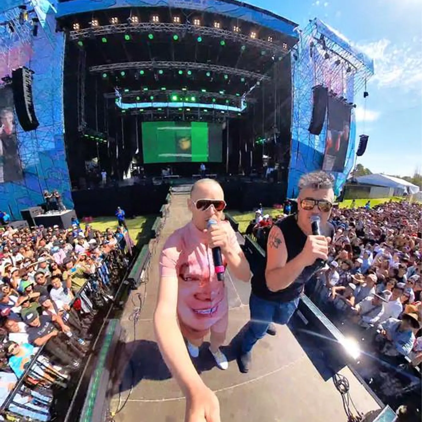 Plastilina Mosh Brand Page