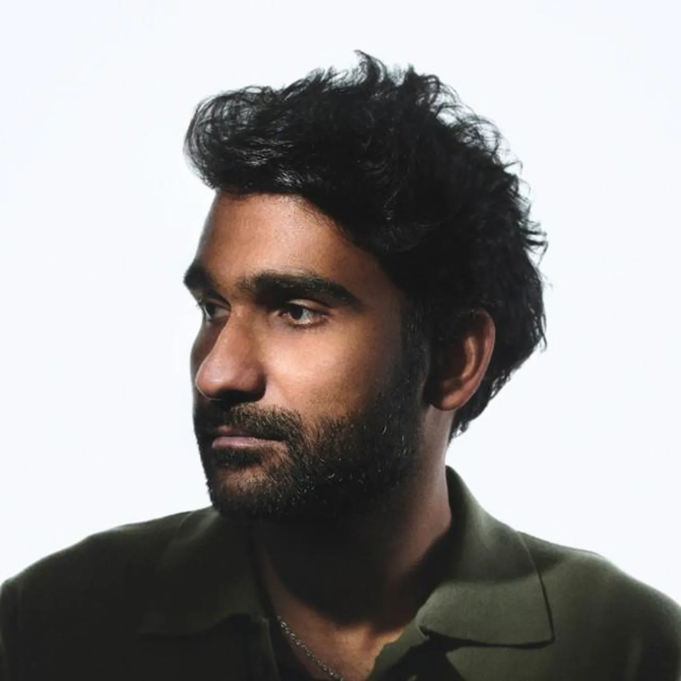 Prateek Kuhad Brand Page