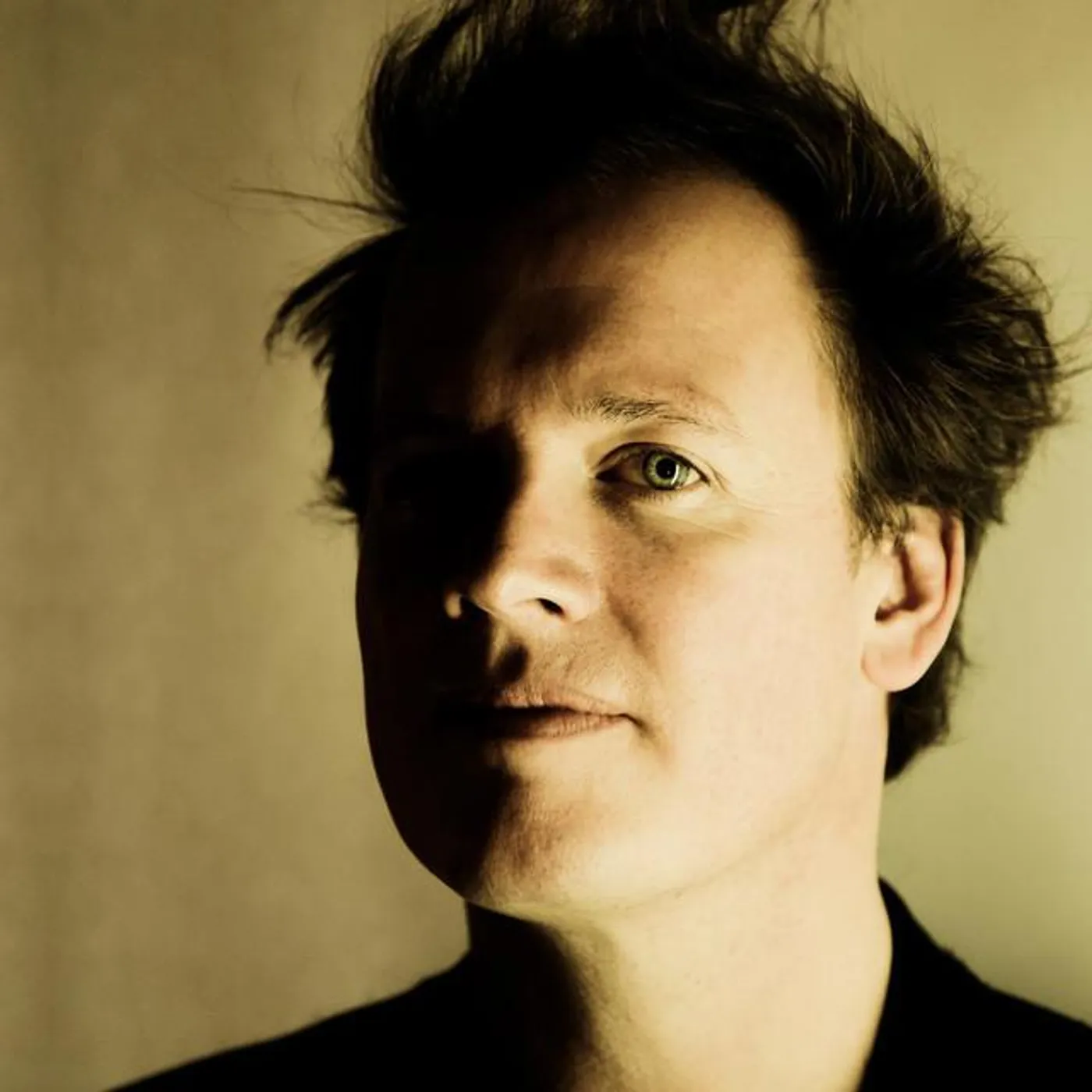 Presque Oui Brand Page