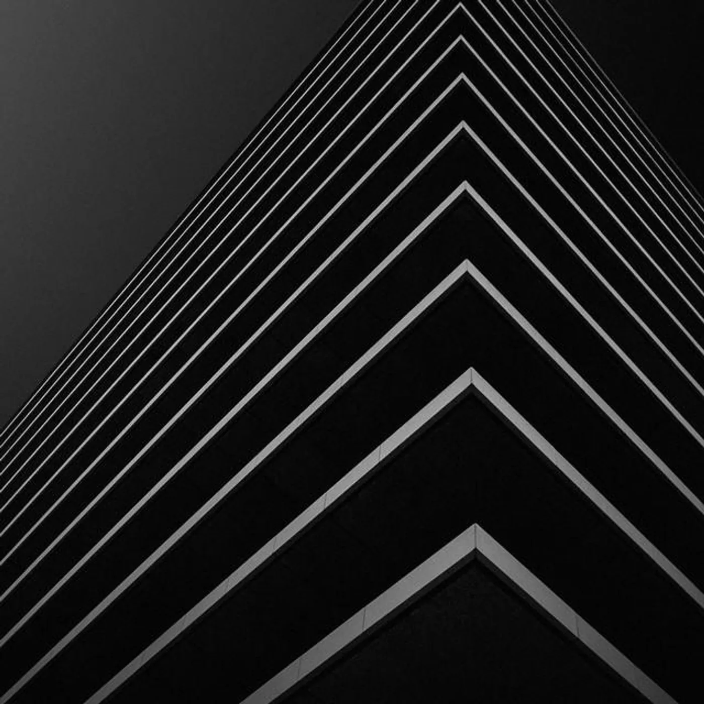 Preston - Glasgow - Lowe Brand Page