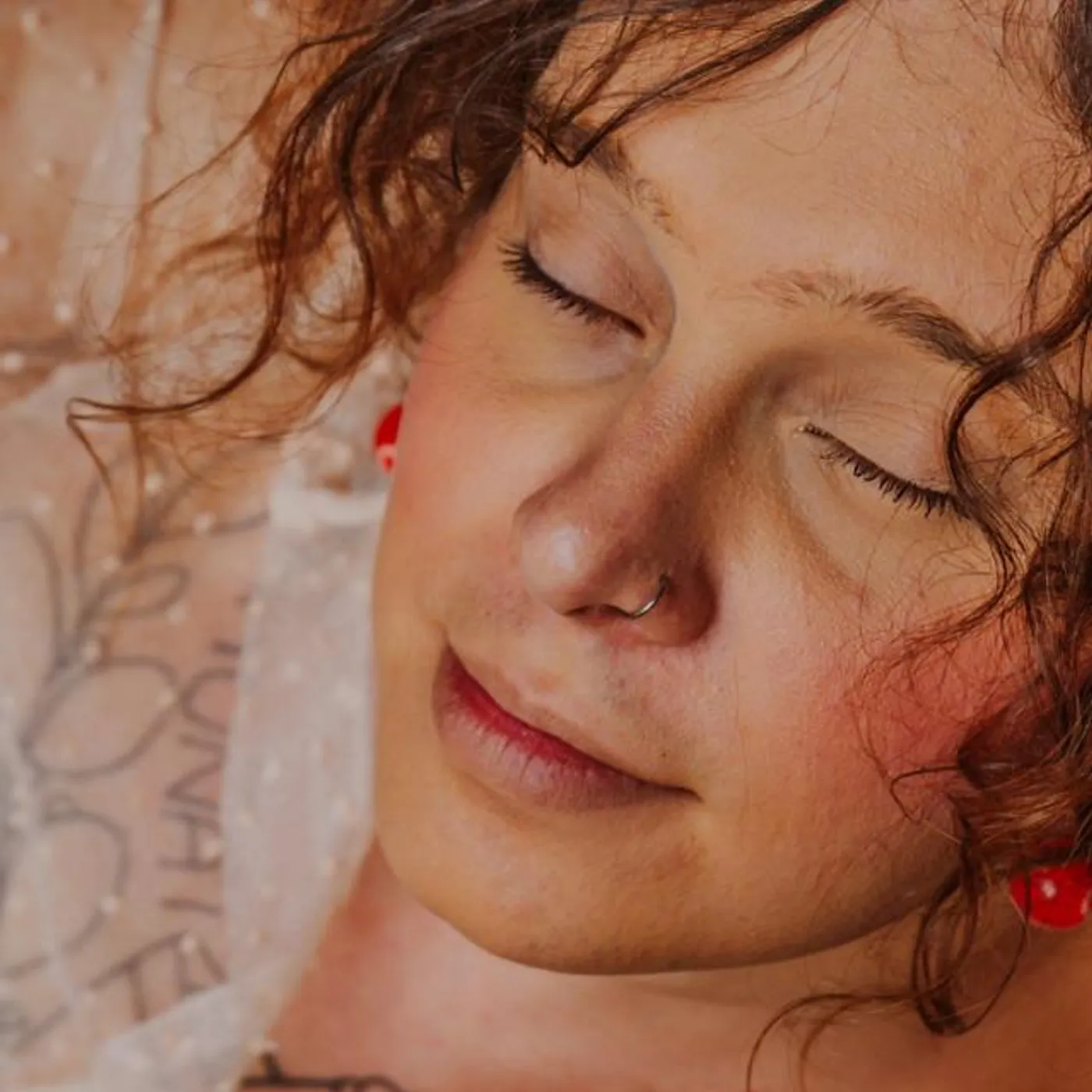 Puta Romântica Brand Page