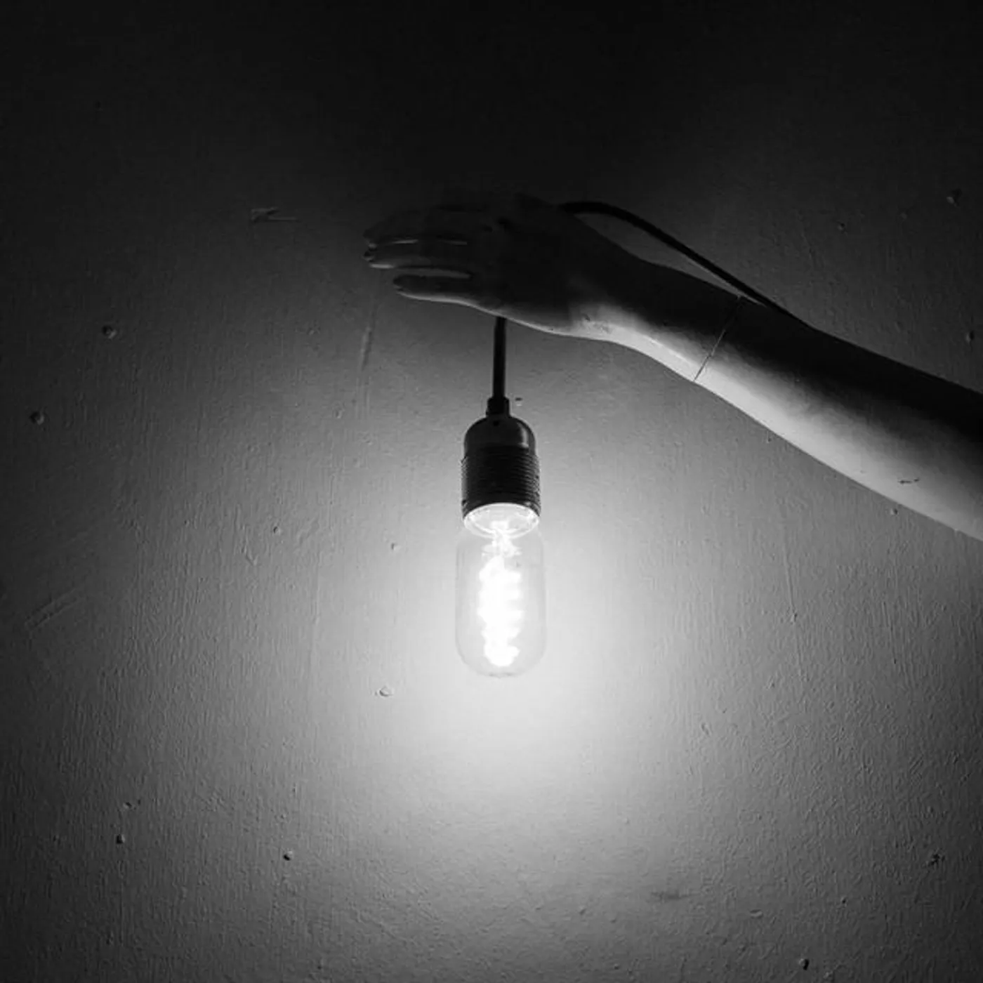 Quetev Meriri Brand Page