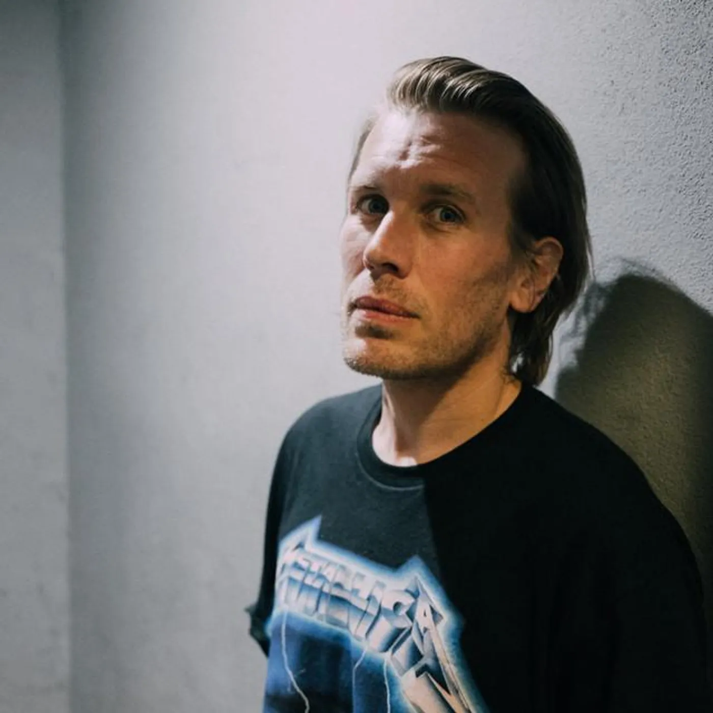 Rob Lynch Brand Page