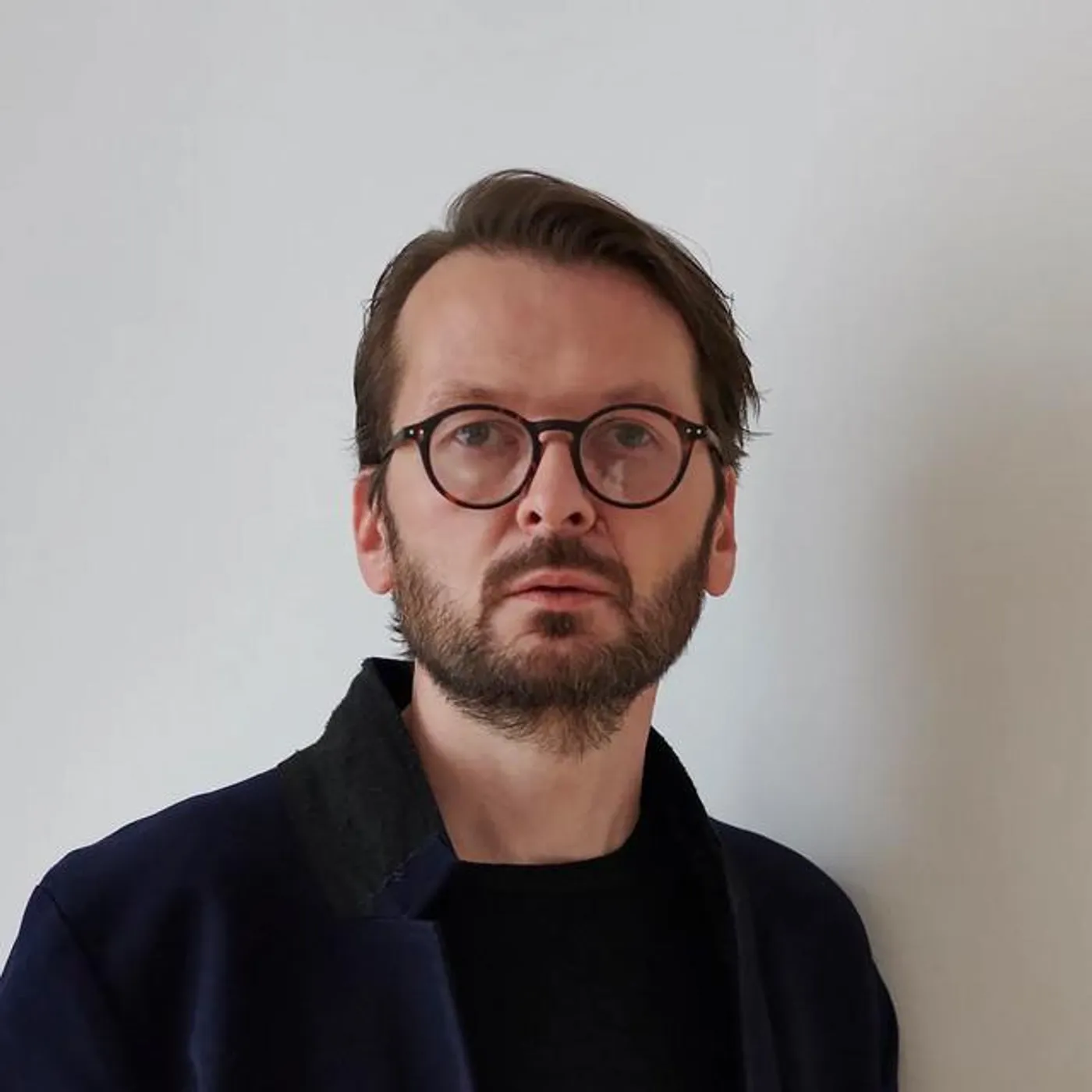 Robert Lippok Brand Page