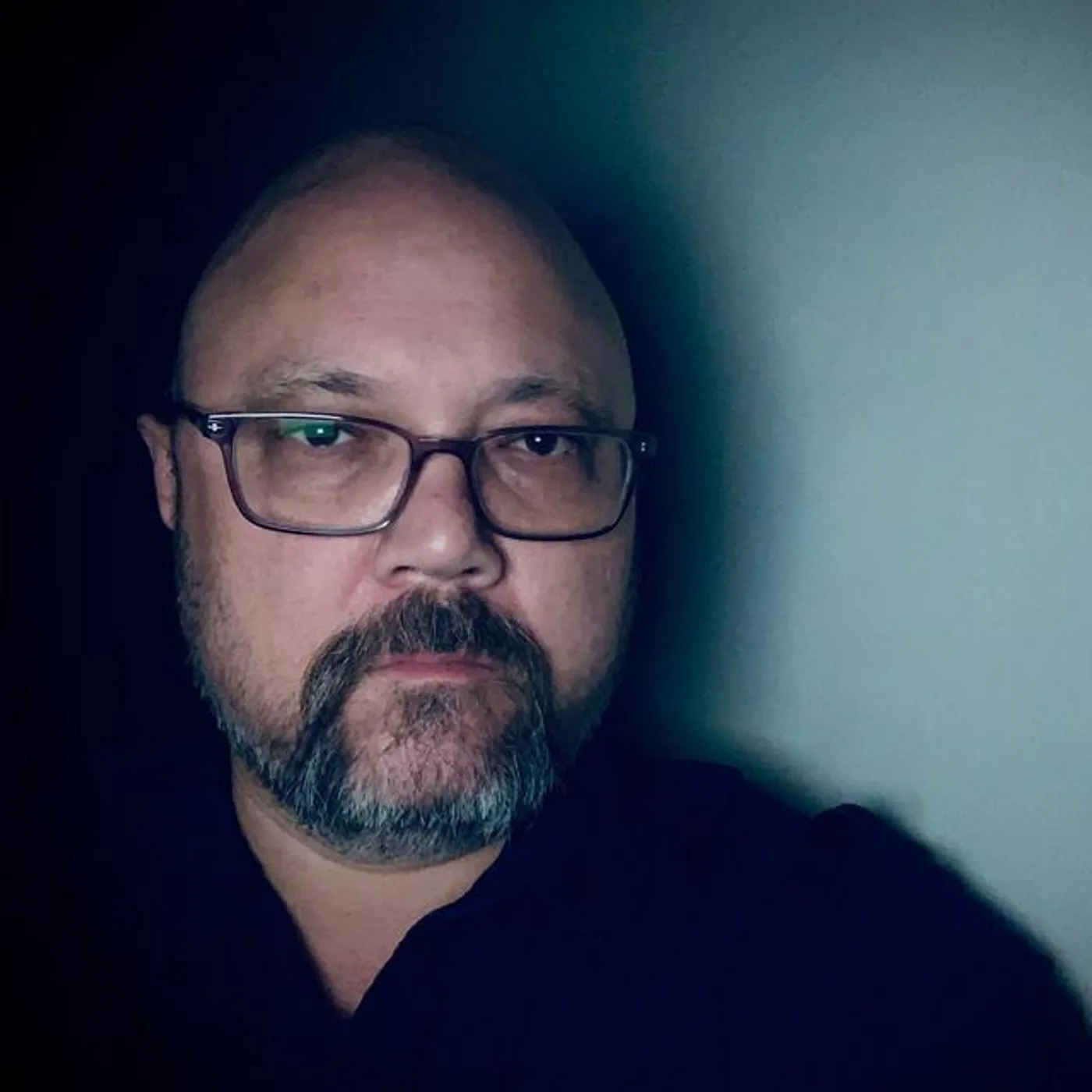 Robert Takahashi Crouch Brand Page