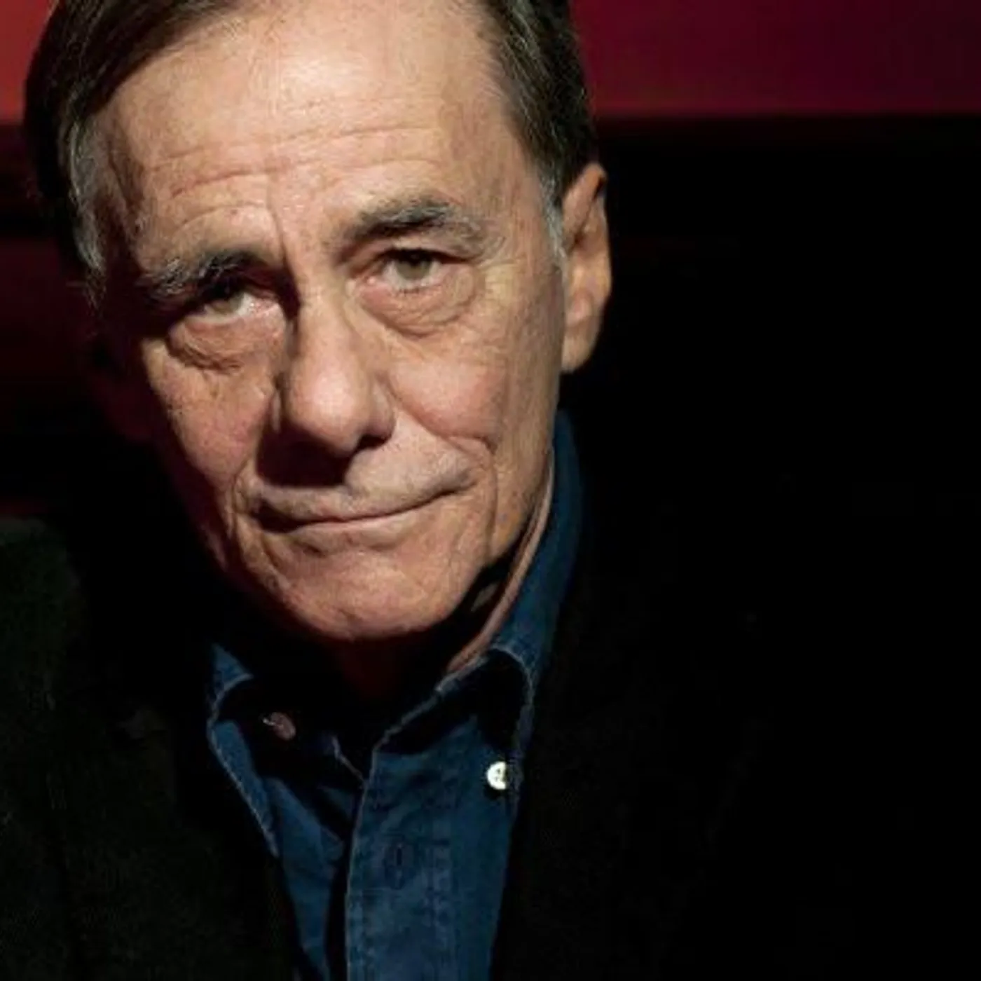 Roberto Vecchioni Brand Page