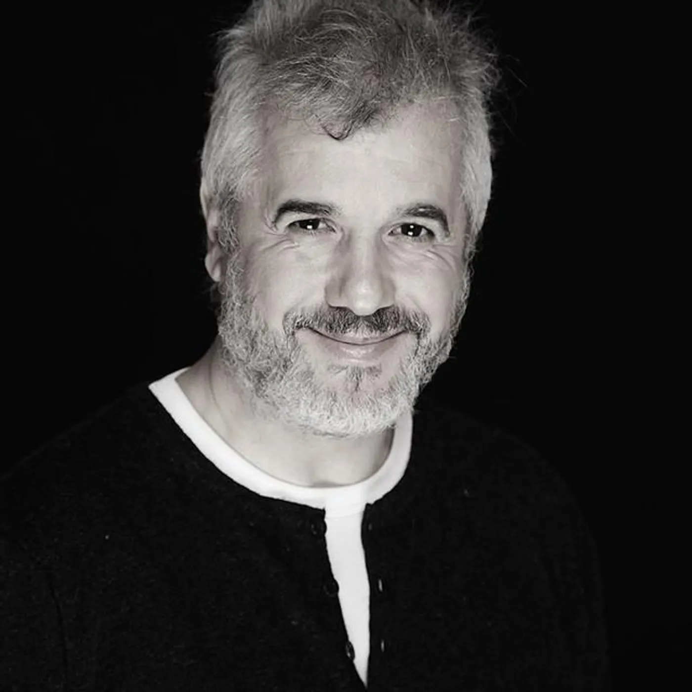 Roberto Calvo Brand Page