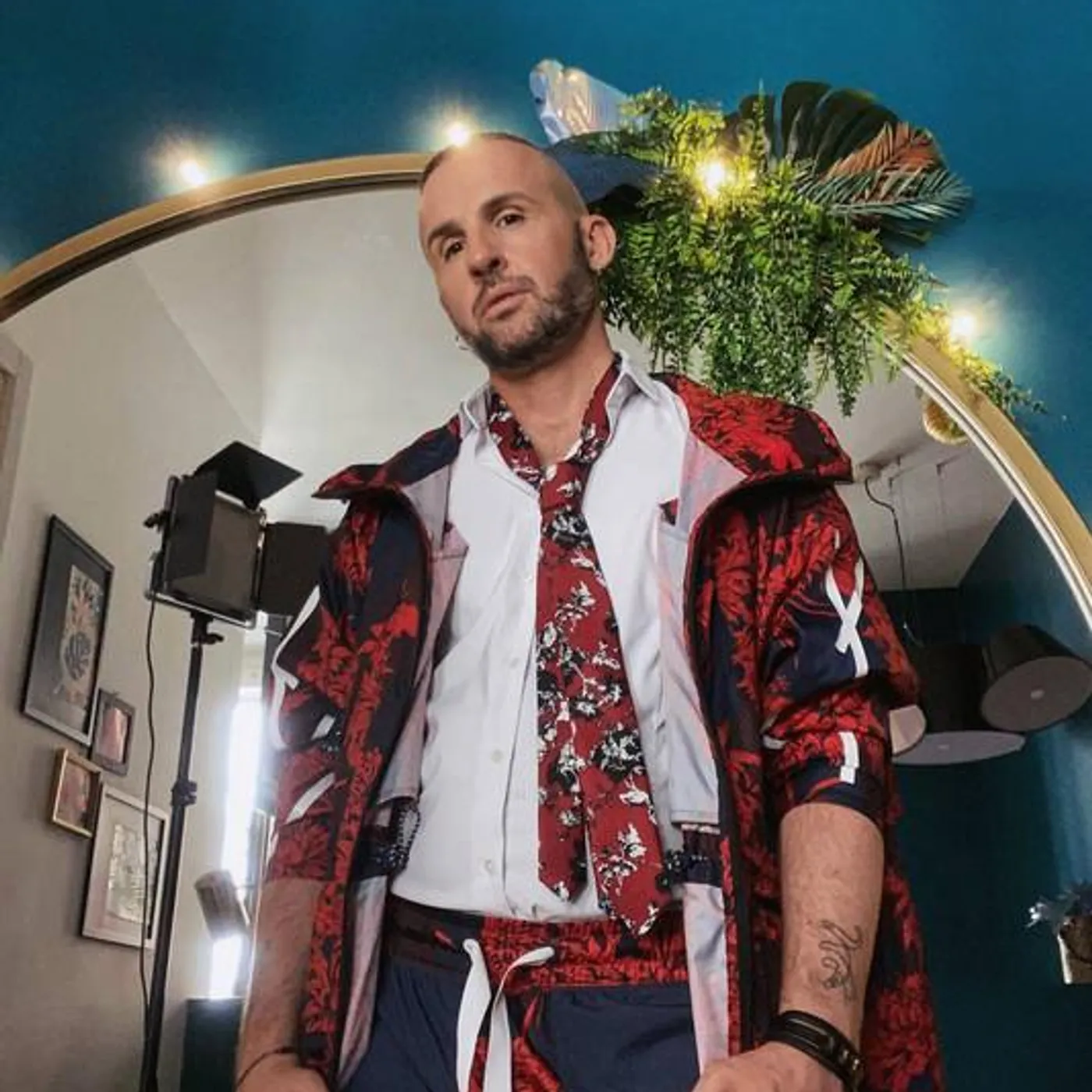 Roberto Casalino Brand Page