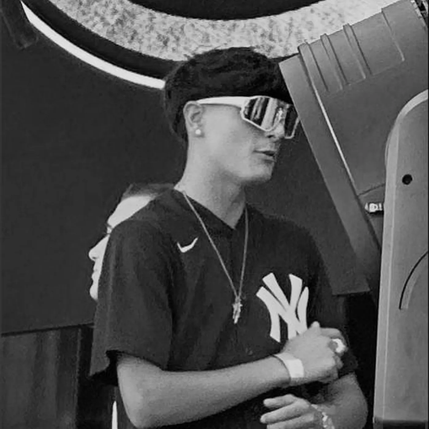 Roberto Lopez Brand Page