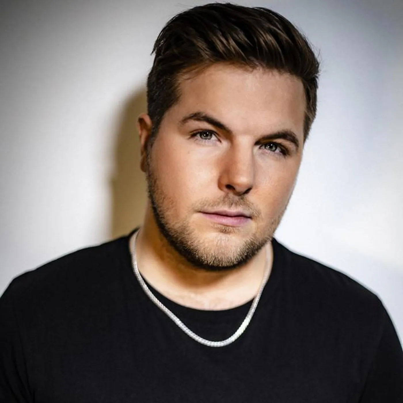 Robin Stjernberg Brand Page