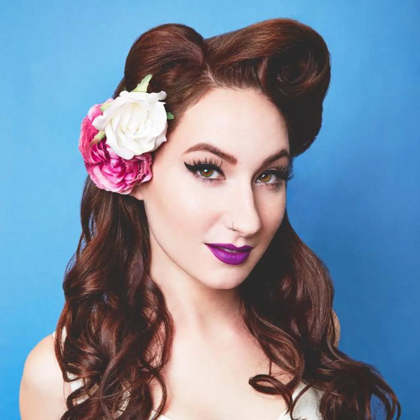 Robyn Adele Anderson Brand Page