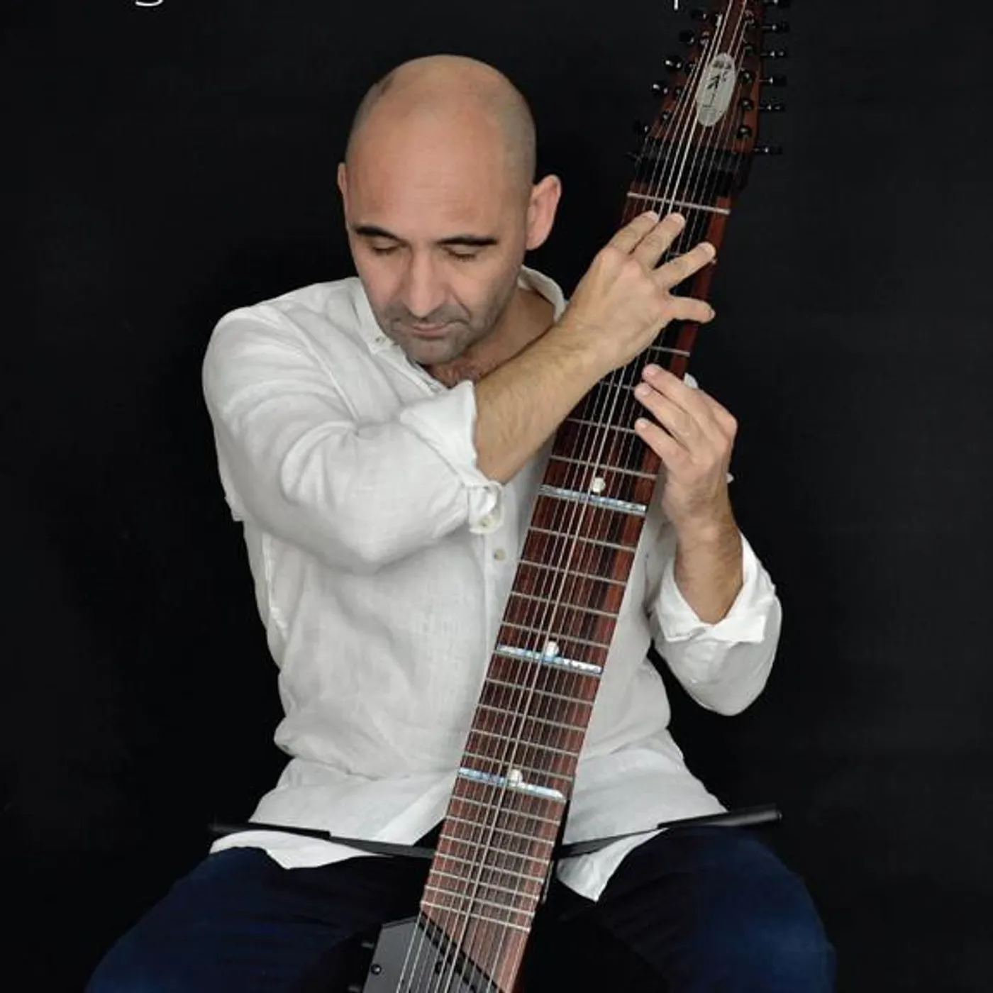 Rodrigo Serrao Brand Page