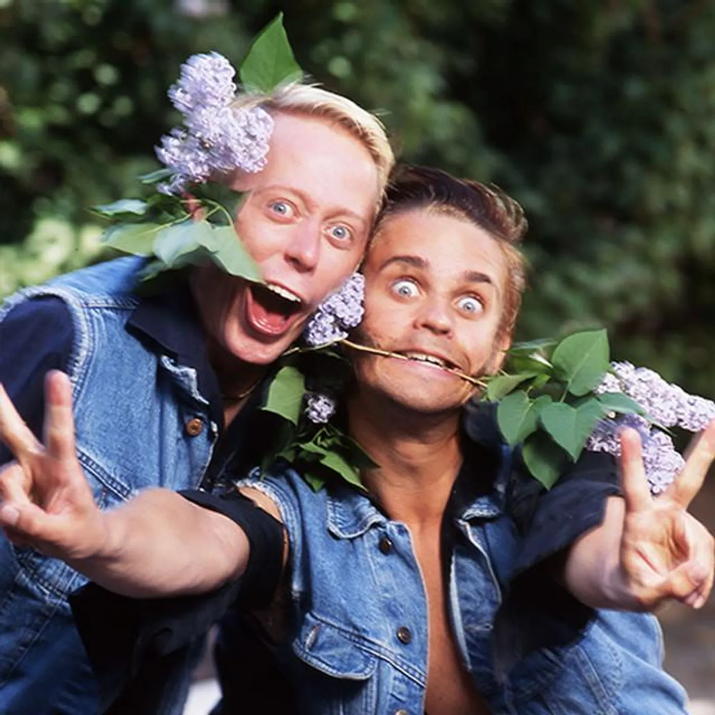 Ronny & Ragge Brand Page