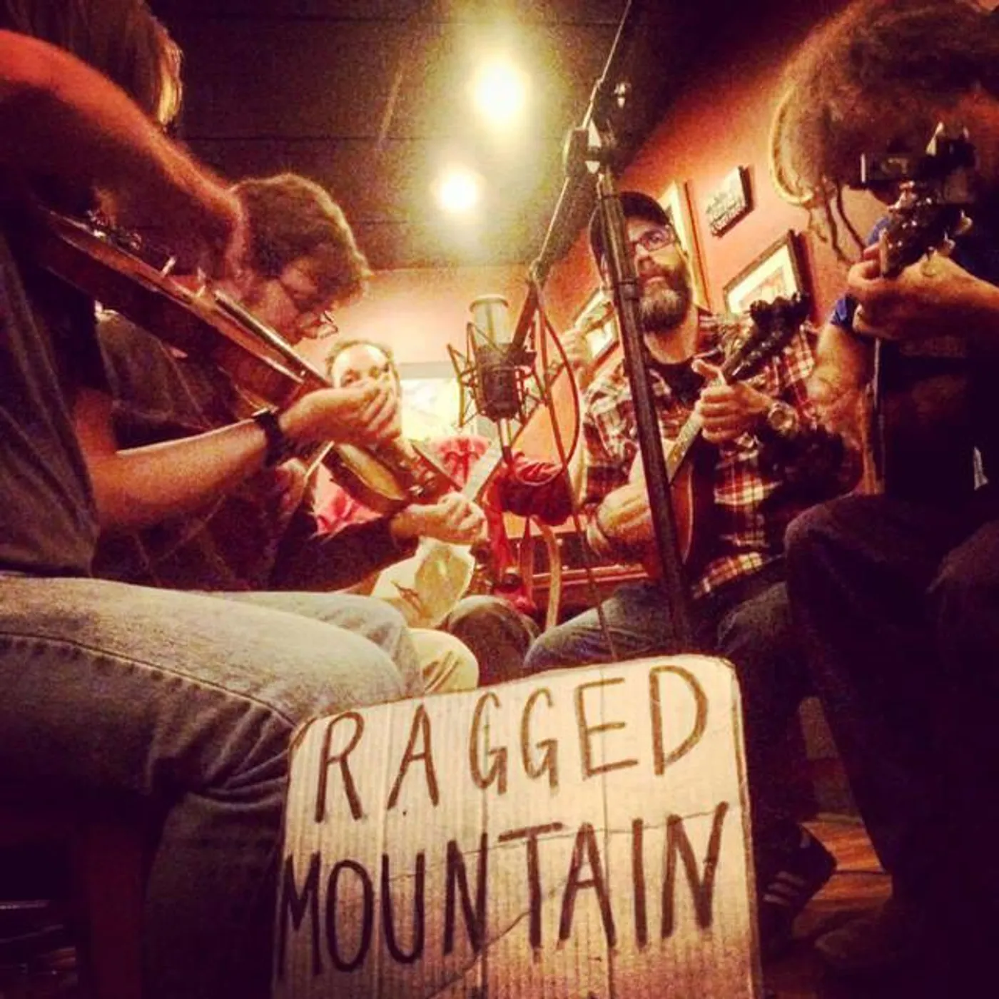 Ragged Mountain String Band Brand Page