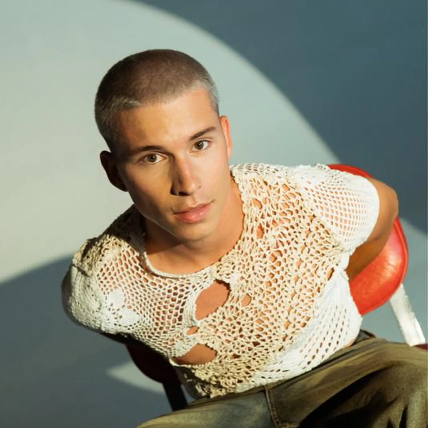 Raoul Vázquez Brand Page