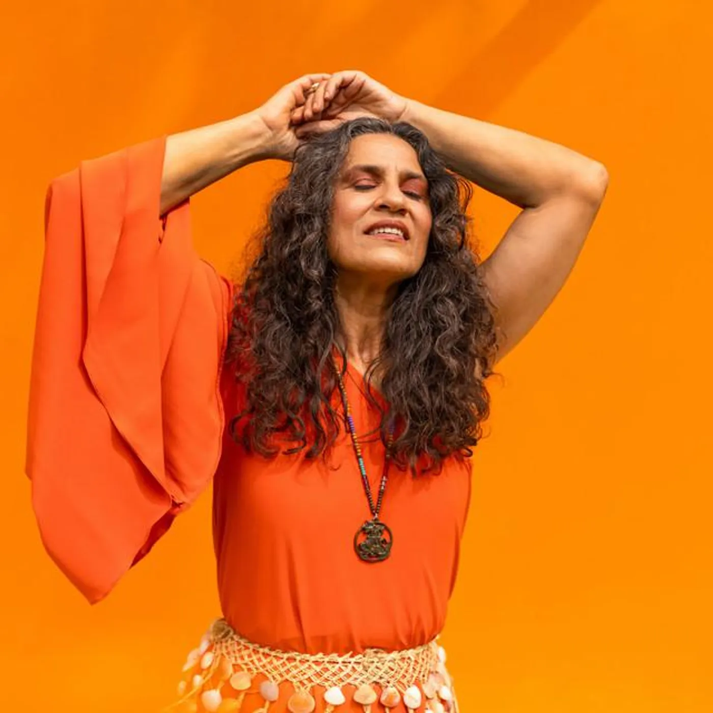 Regina Souza Brand Page