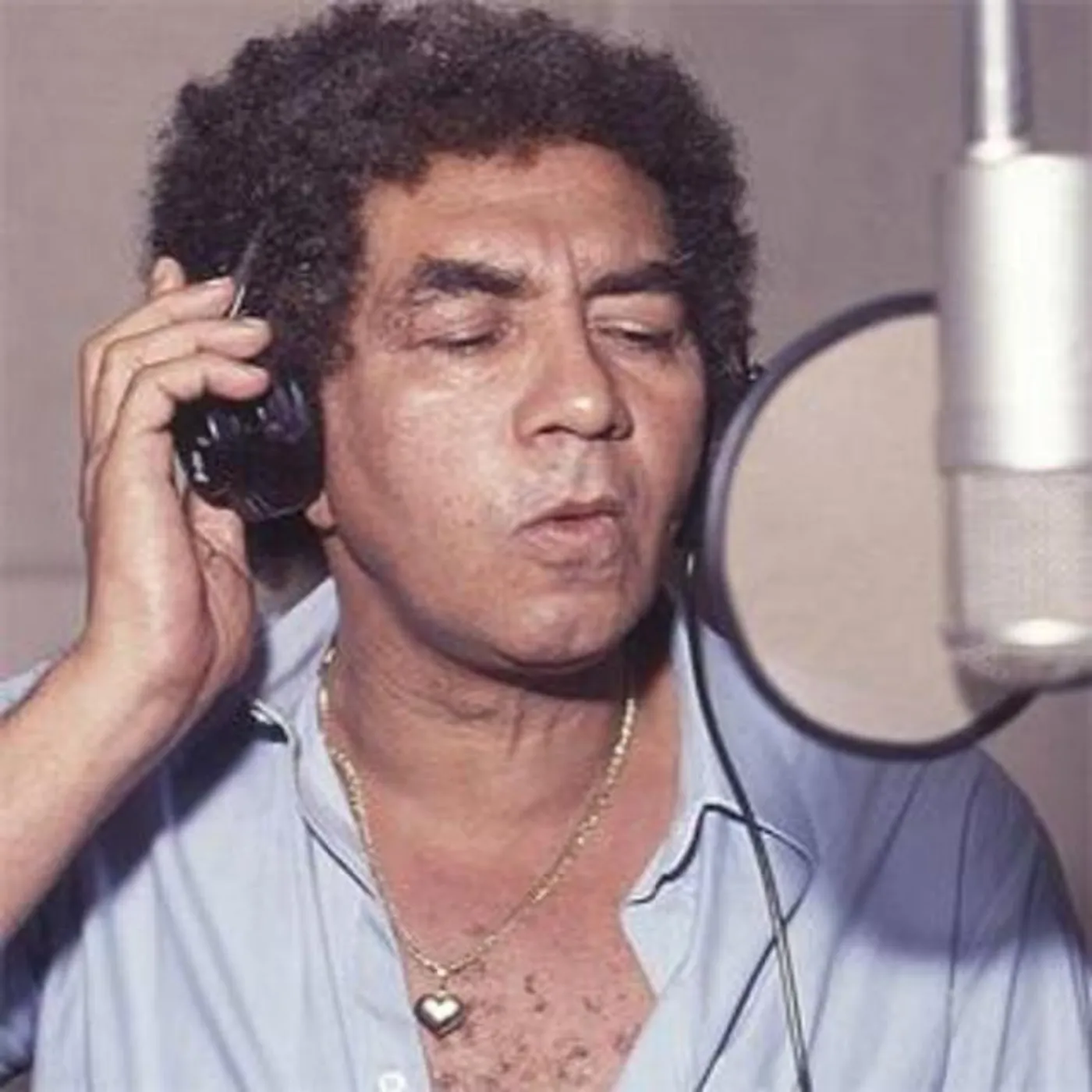 Reginaldo Rossi Brand Page