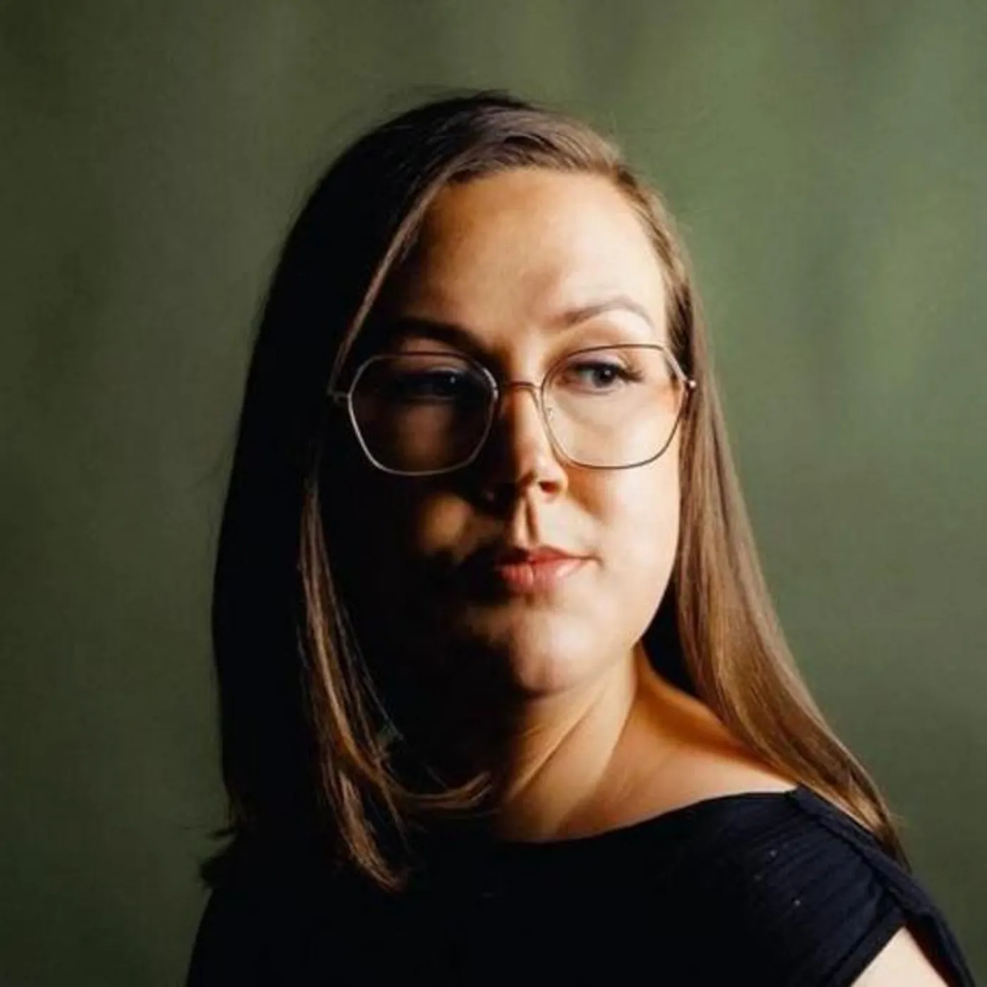 Nadia Reid Brand Page