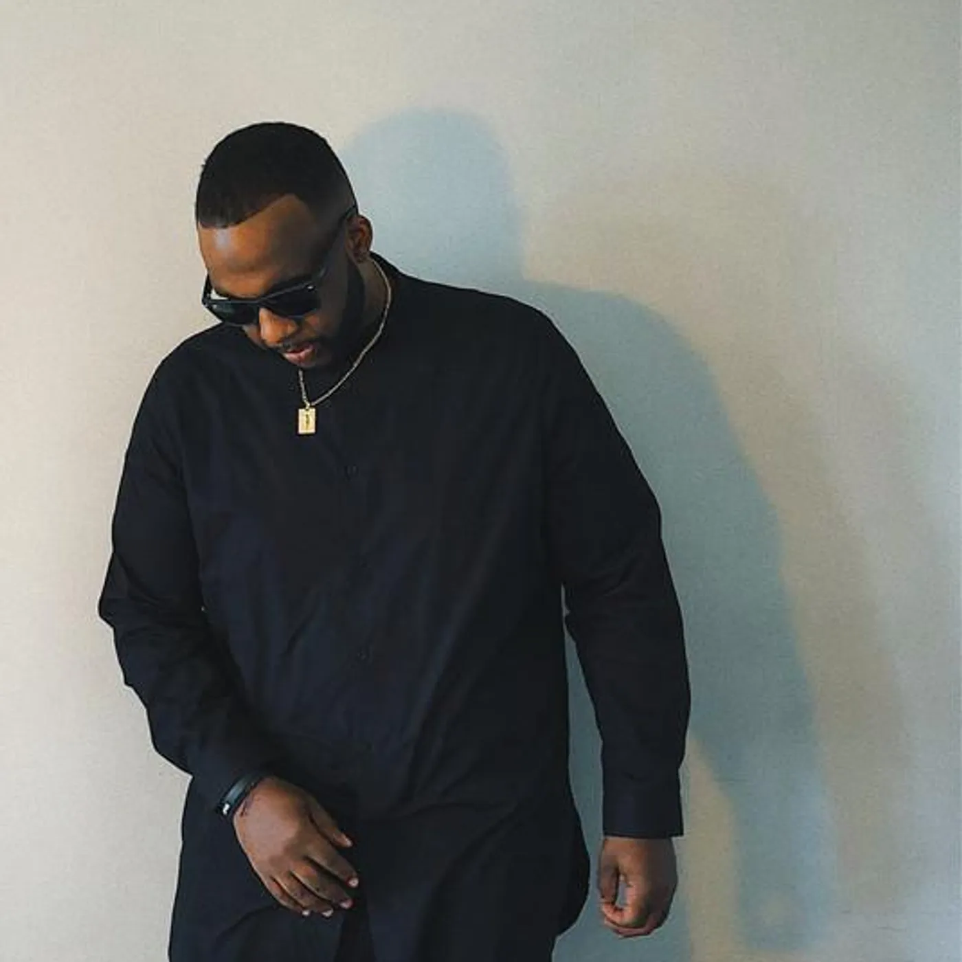 Rell the Soundbender