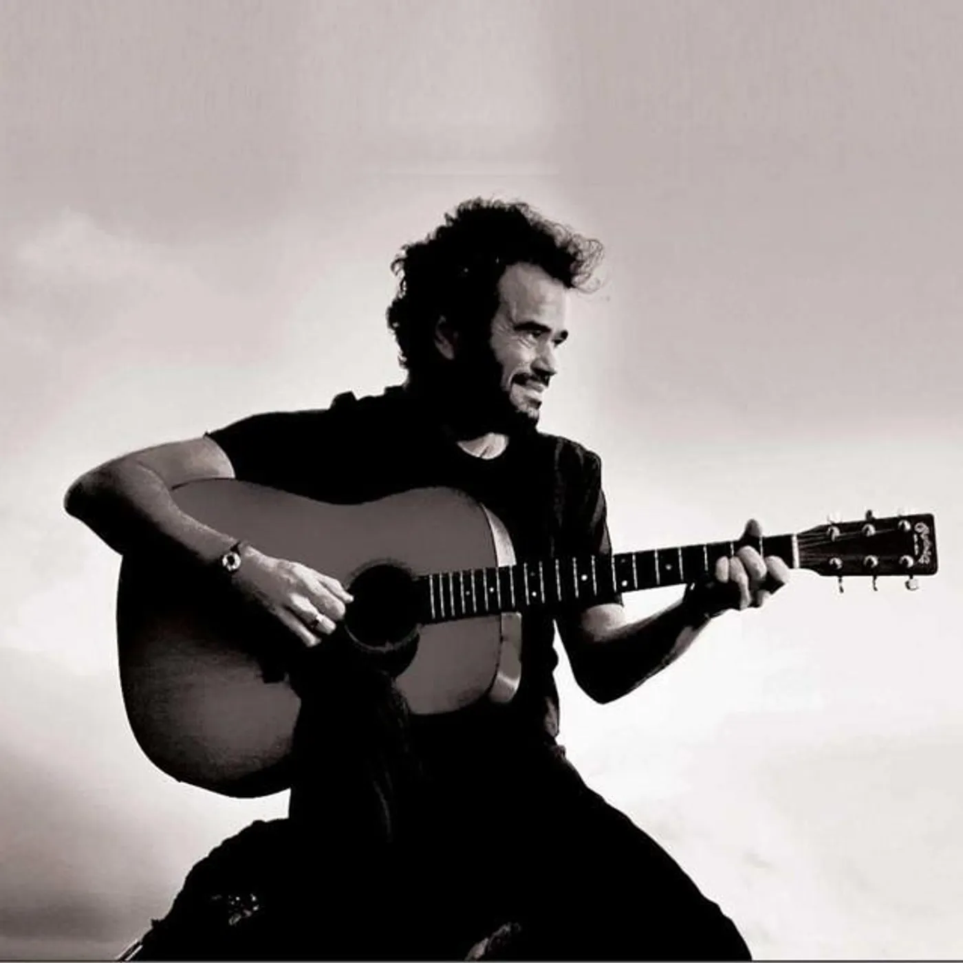 Renato Savassi Brand Page