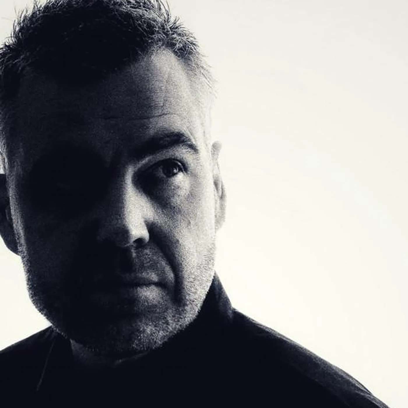 Rhian Sheehan Brand Page