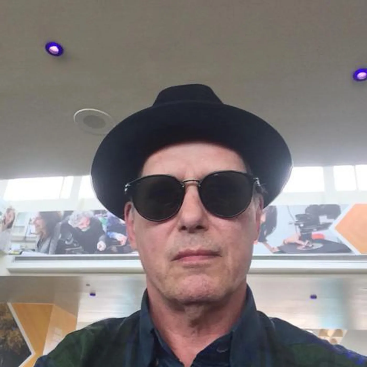 Richard Lloyd Brand Page