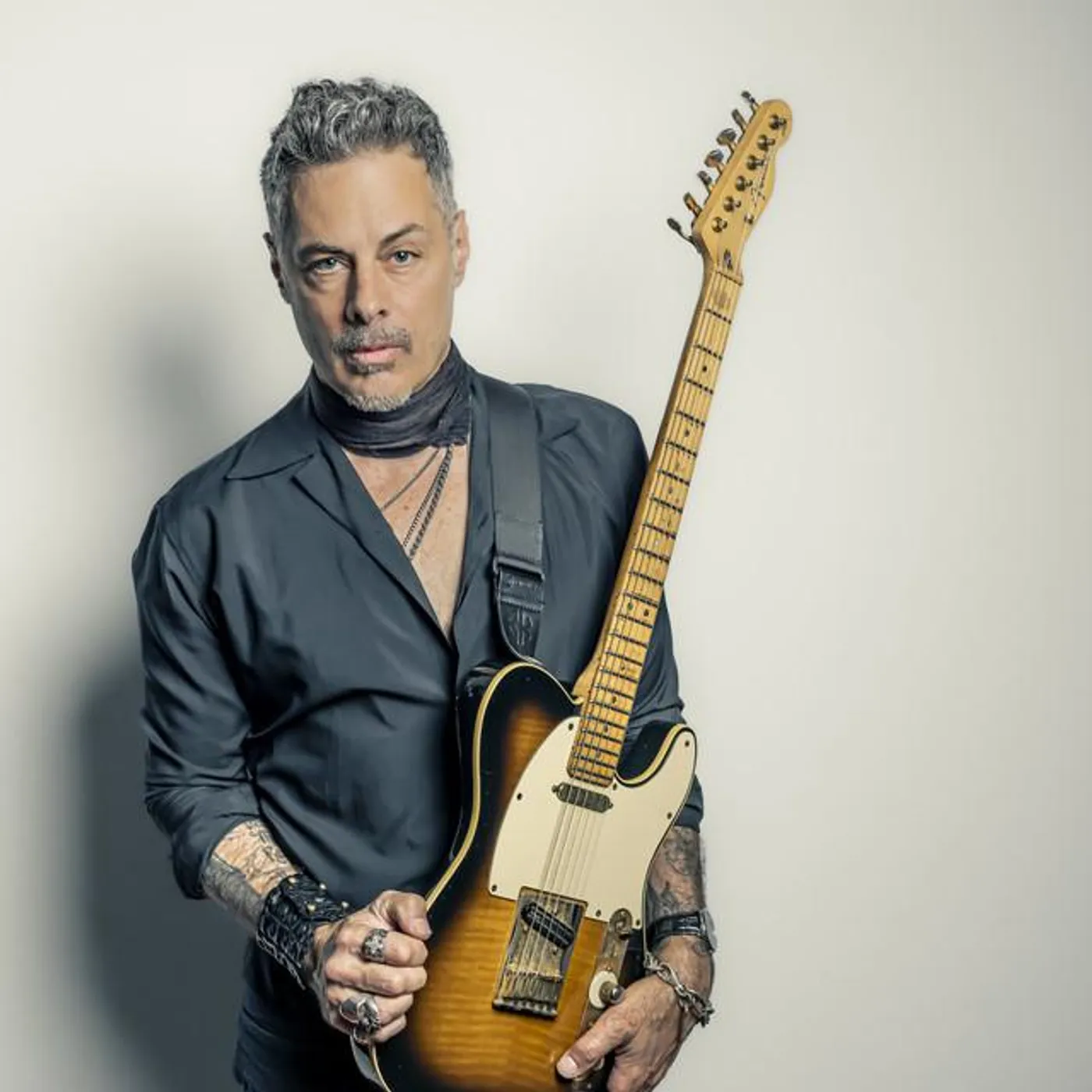Richie Kotzen Brand Page