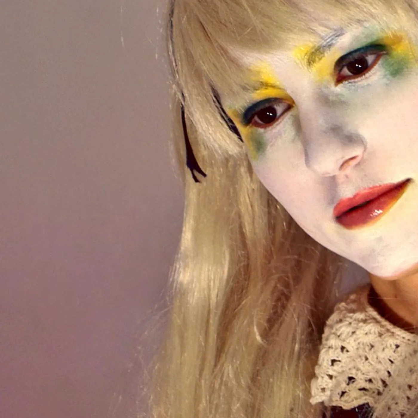 Rio en Medio Brand Page