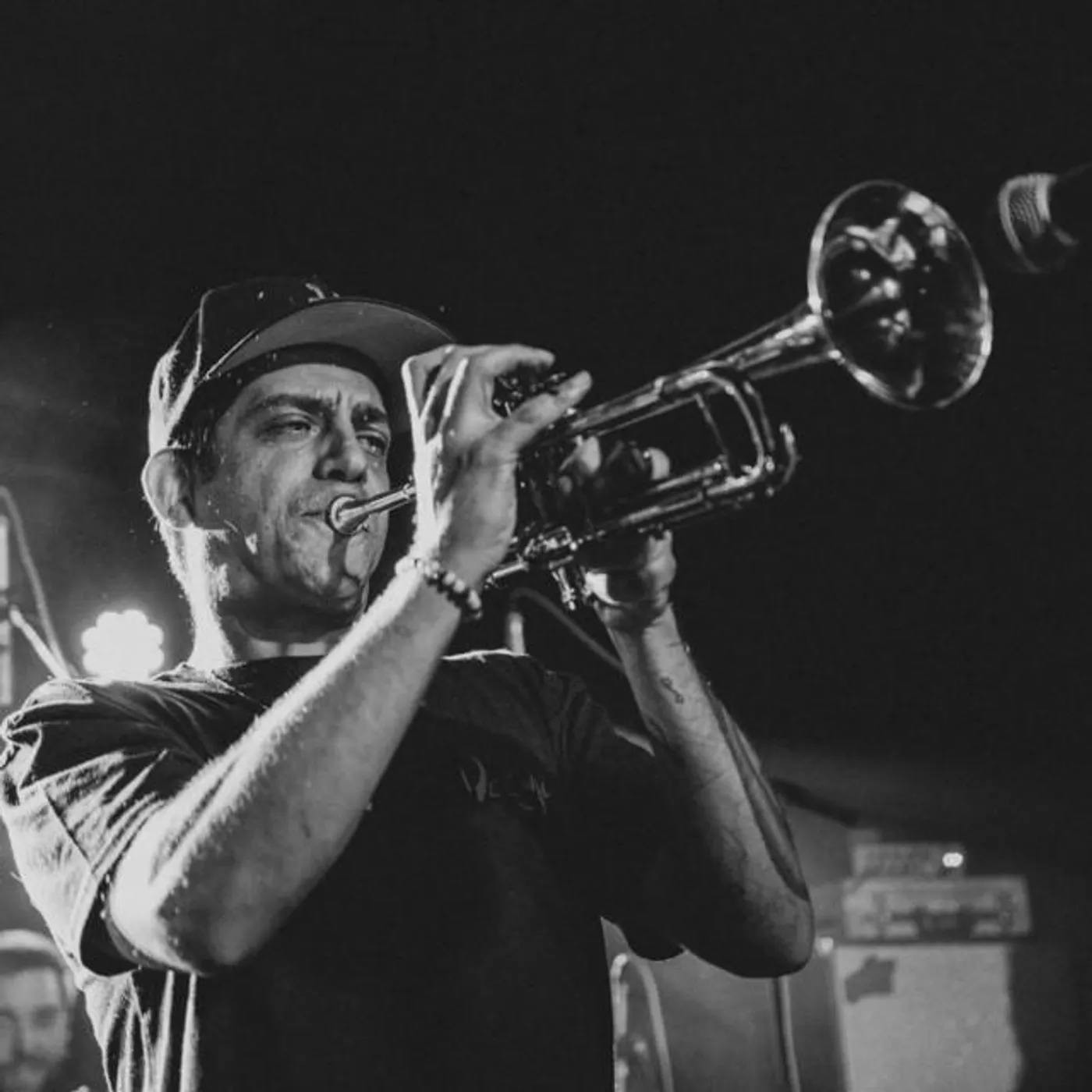 Russ Liquid Brand Page