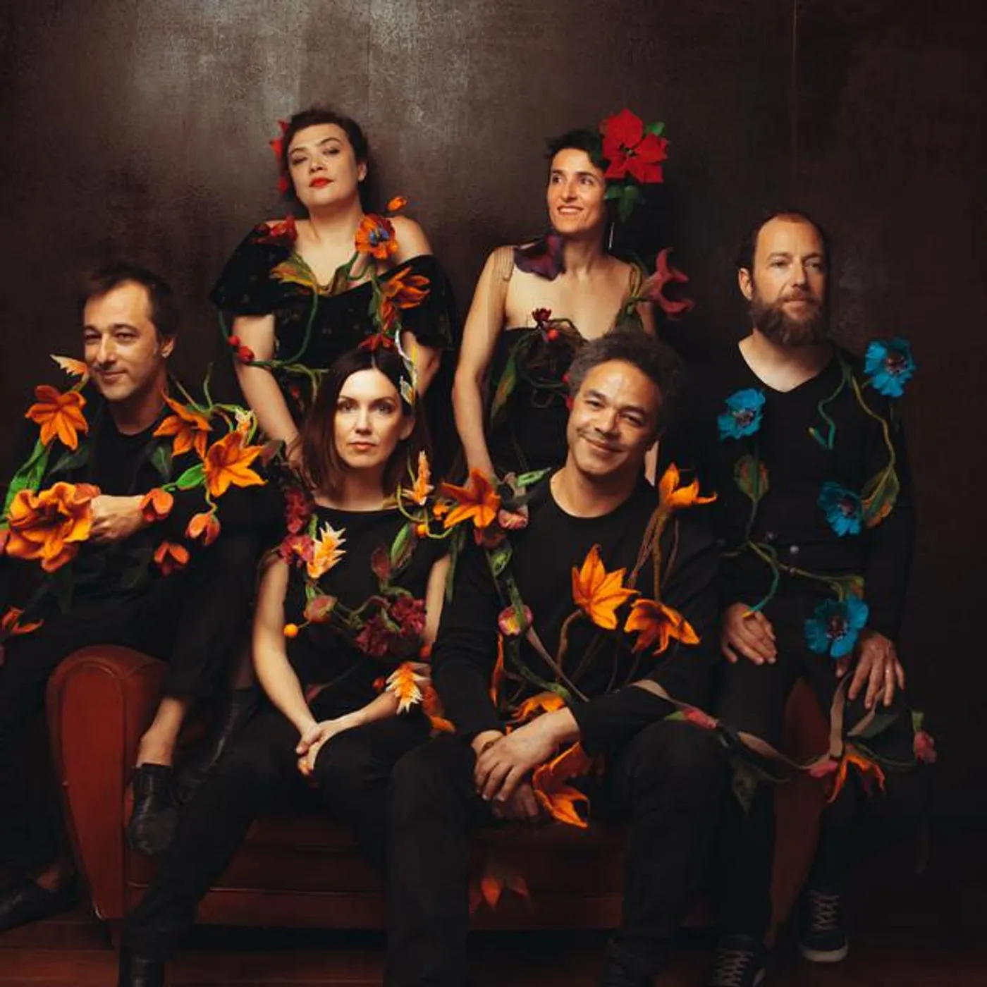 Wati Watia Zorey Band Brand Page