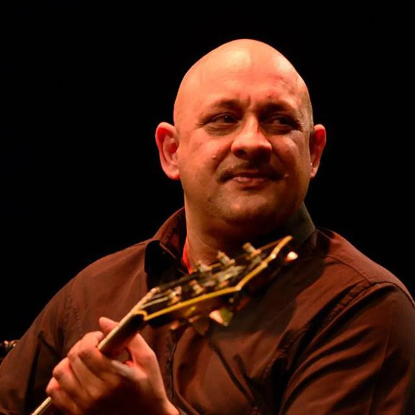 Wawau Adler Brand Page