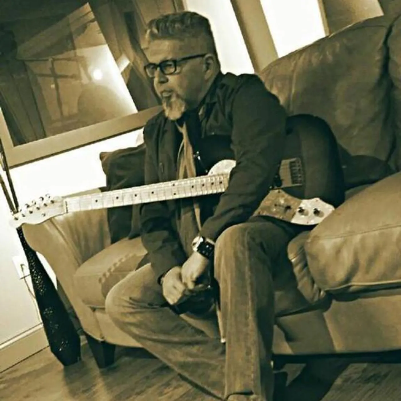 Wiso Aponte Brand Page