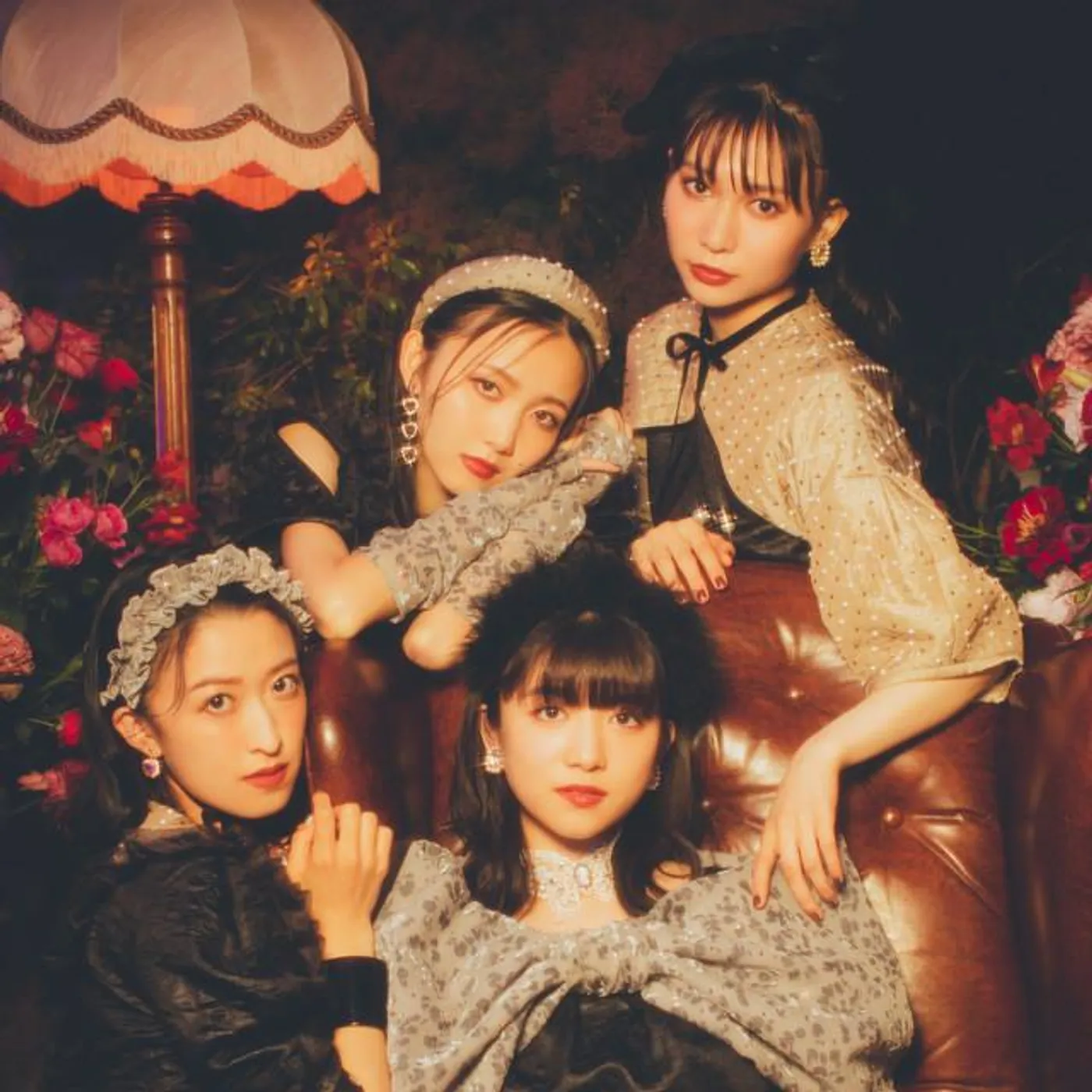 Tokyo Girls' Style Brand Page