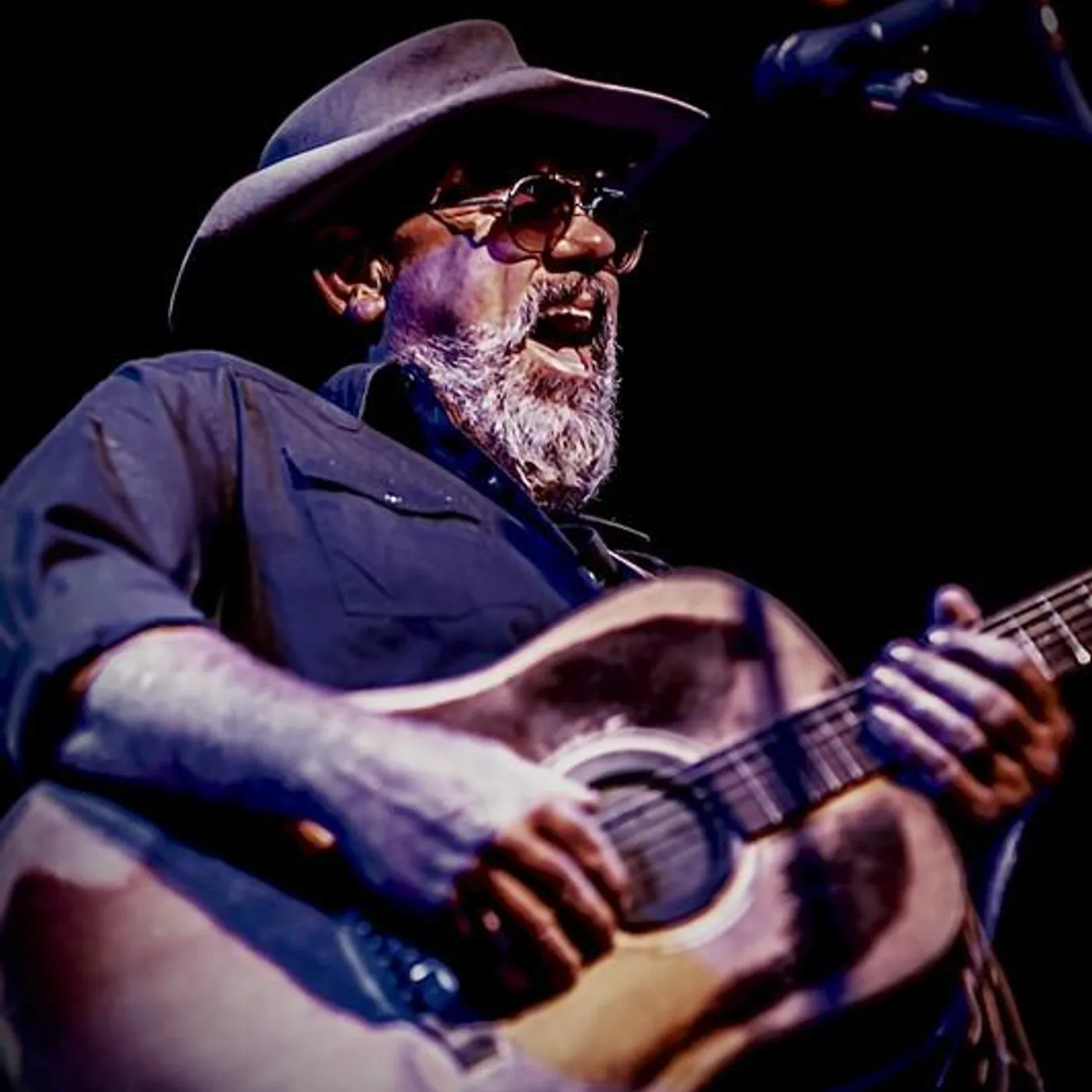 Tom McELvain Brand Page