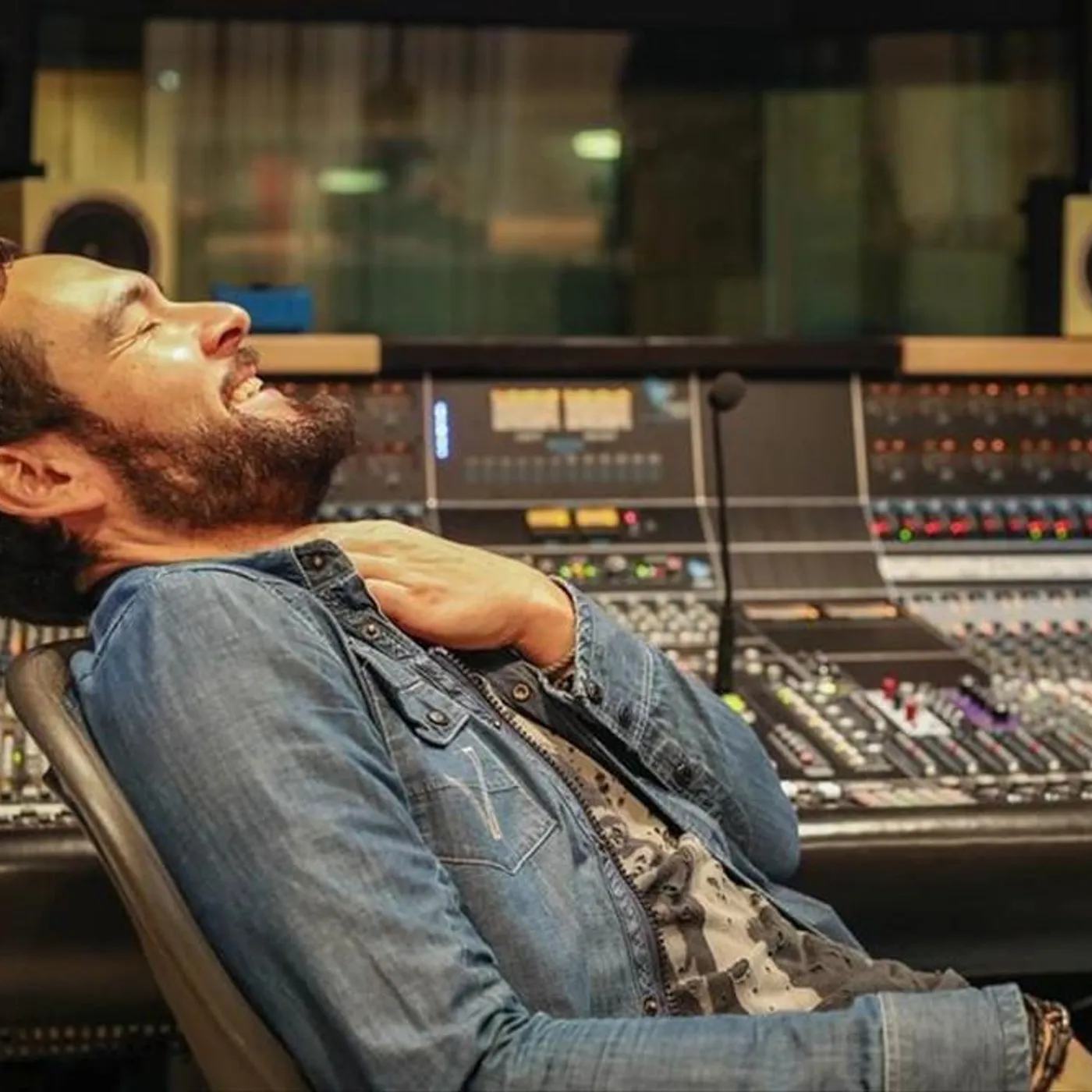 Tomas Fujiwara Brand Page