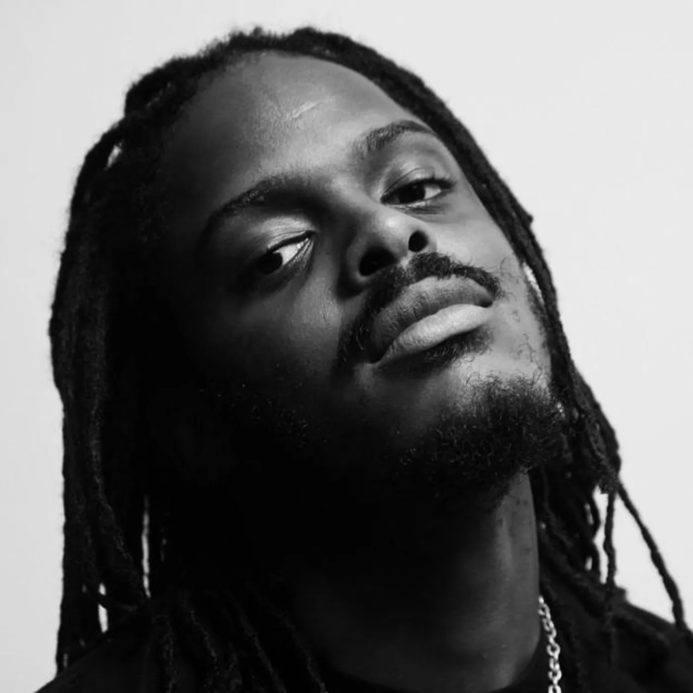 Tomi Thomas Brand Page